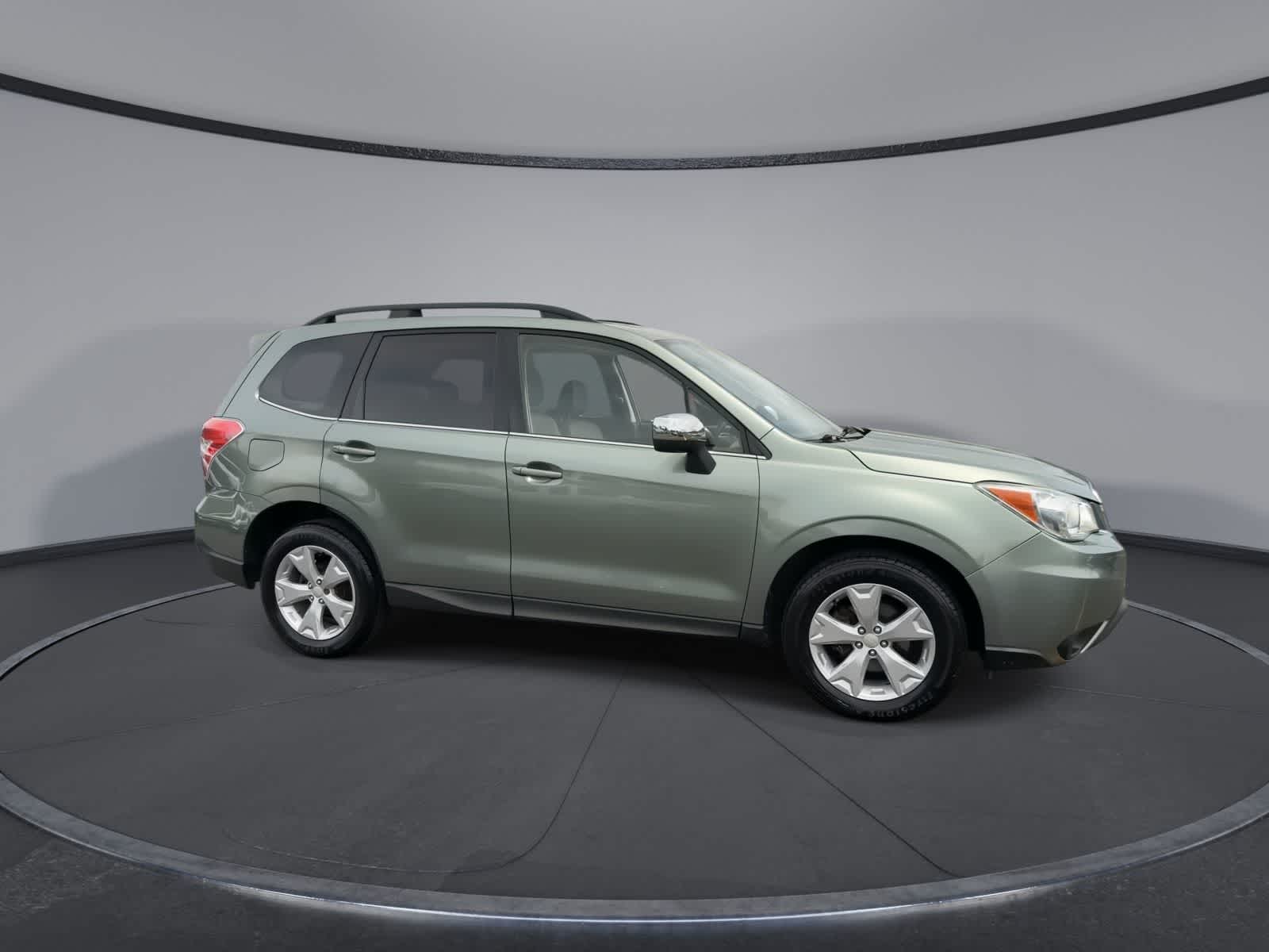 Thumbnail: 2015 Subaru Forester - 9