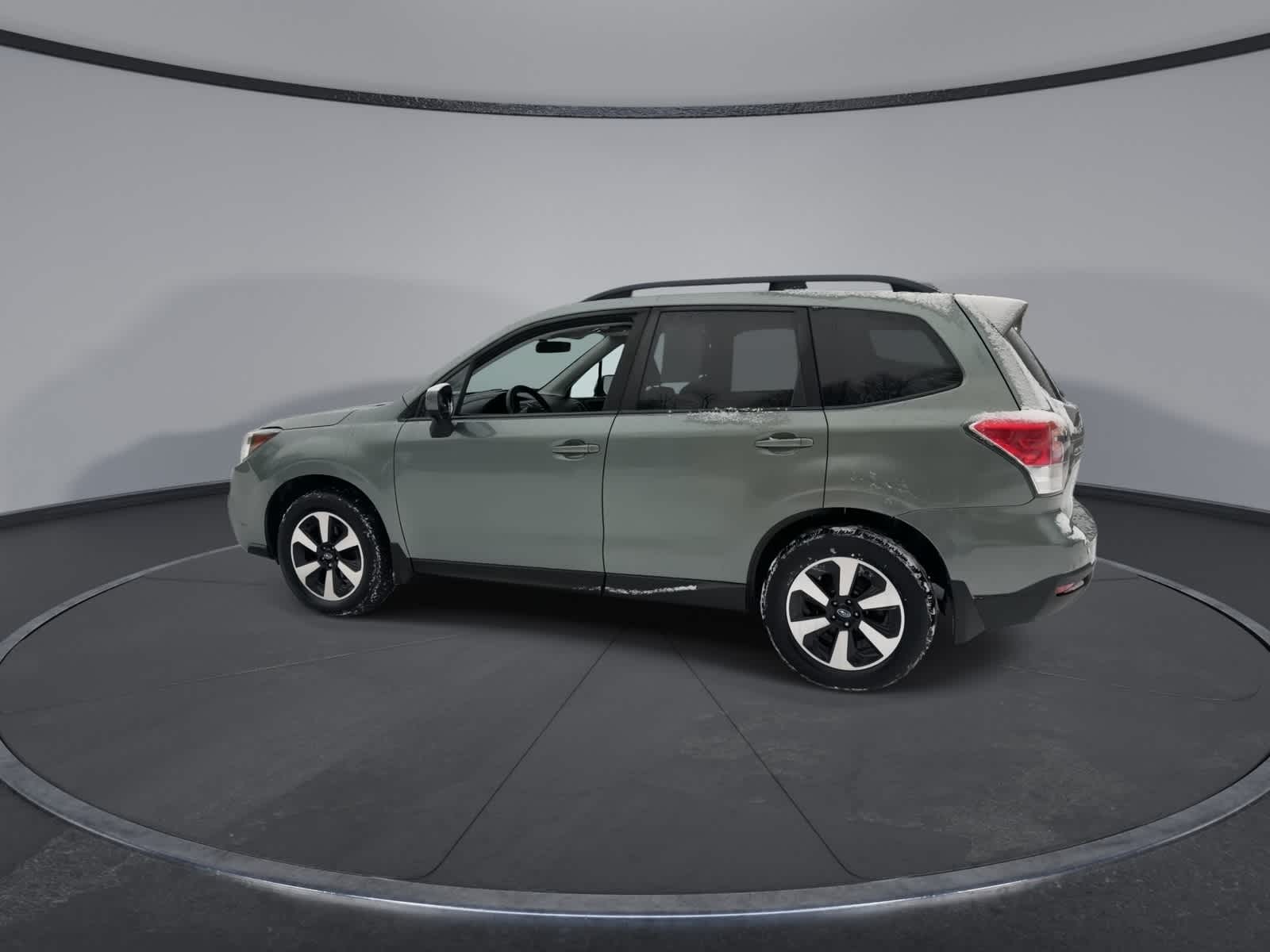 Thumbnail: 2018 Subaru Forester - 5