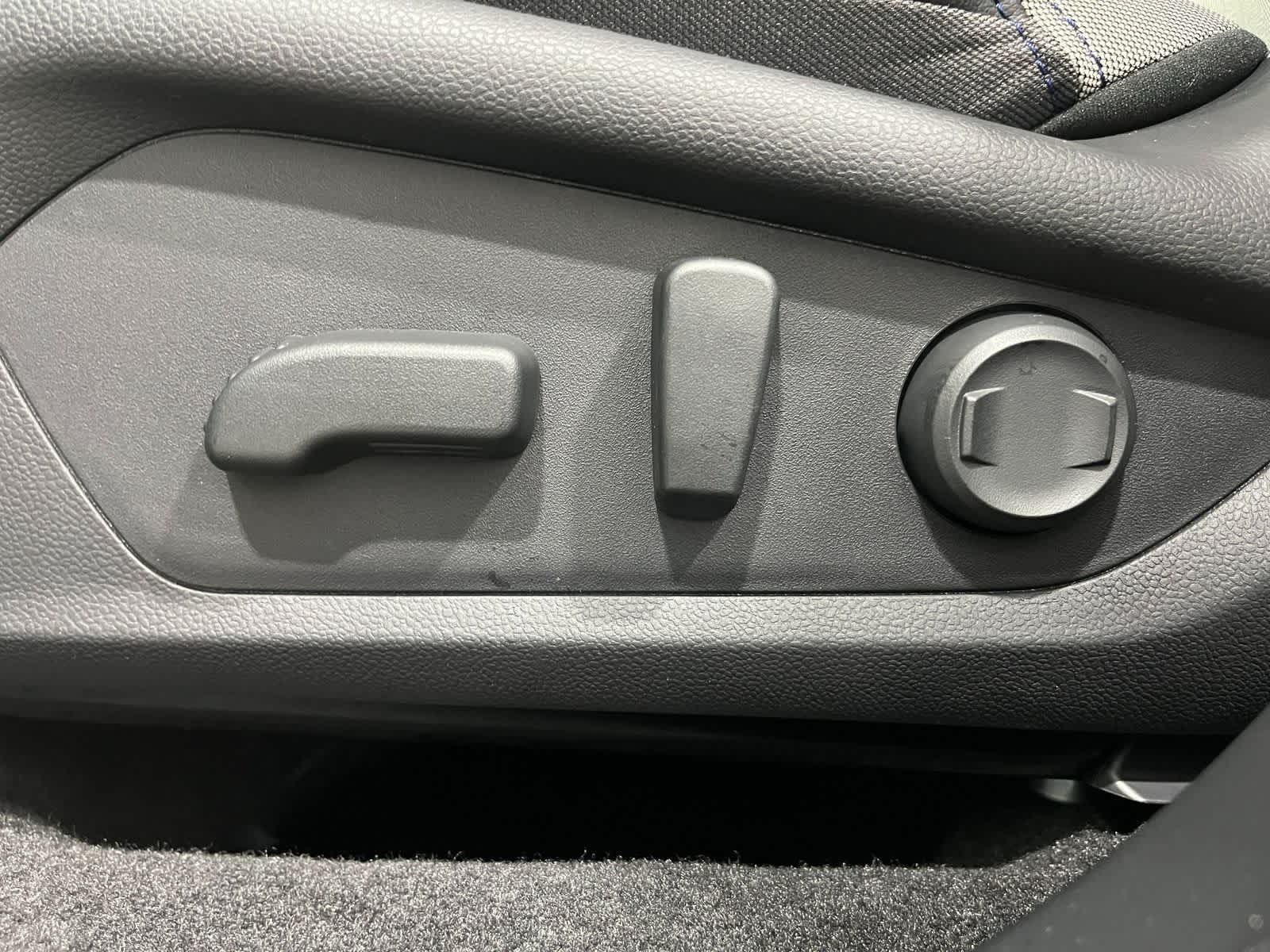 Thumbnail: 2026 Subaru Forester - 13