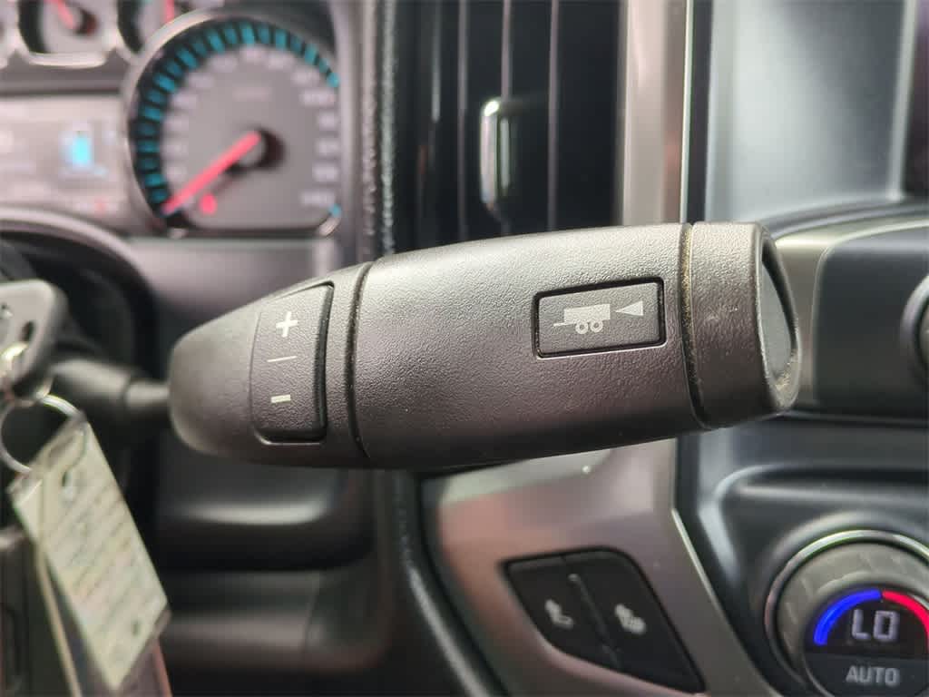 Thumbnail: 2016 Chevrolet Silverado 1500 - 33