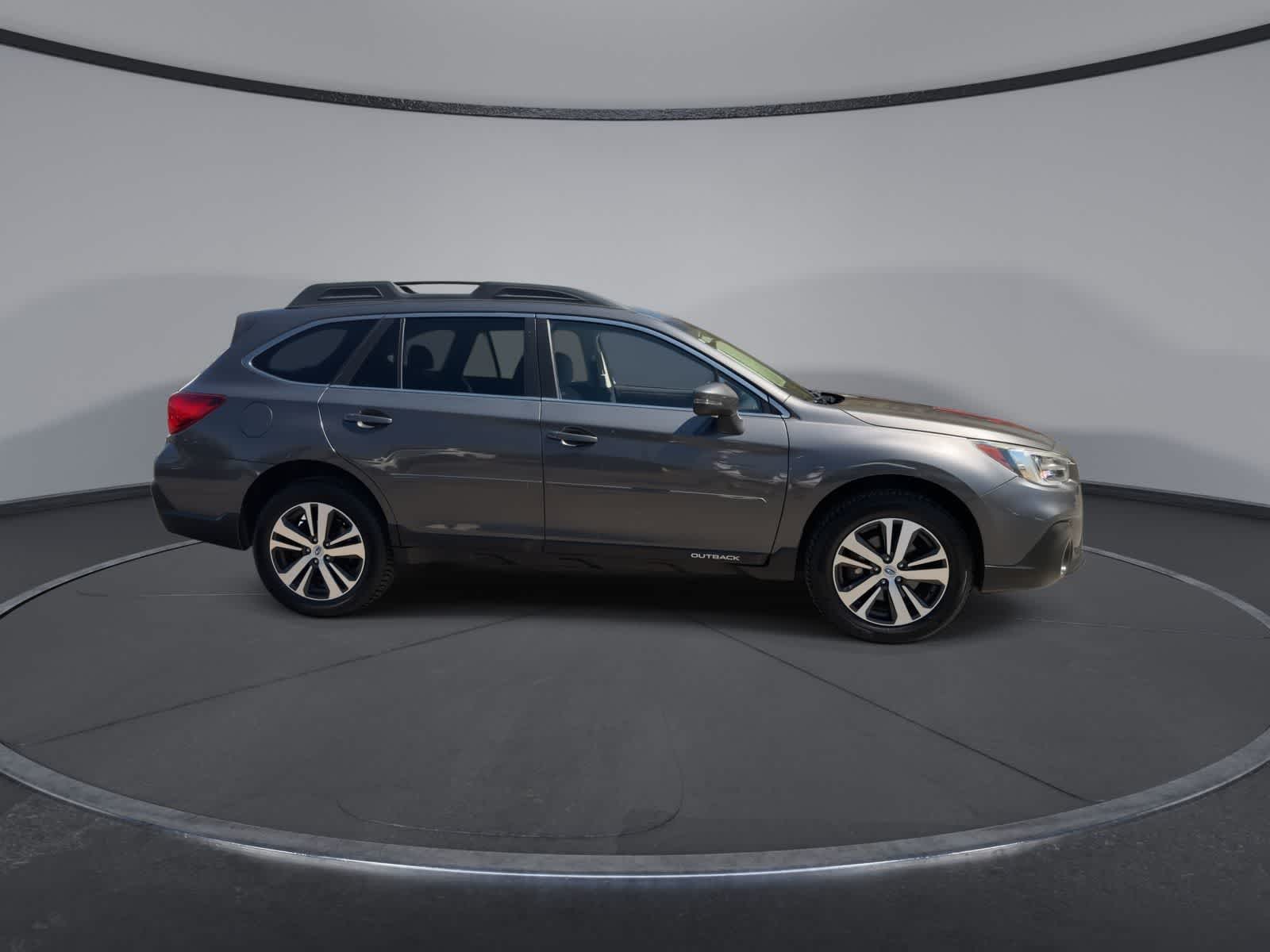 Thumbnail: 2019 Subaru Outback - 9