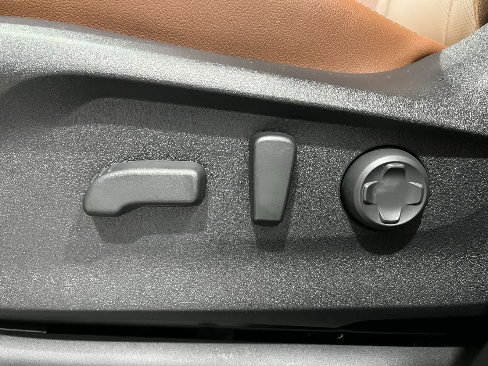 Thumbnail: 2026 Subaru Ascent - 12