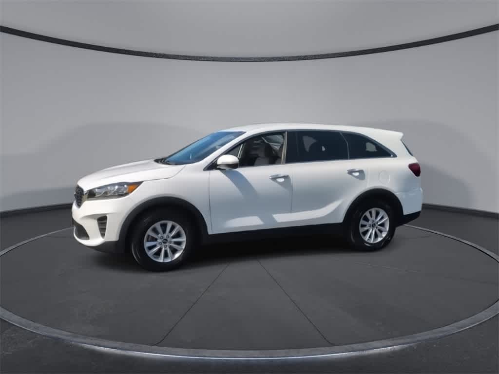 Thumbnail: 2019 Kia Sorento - 4