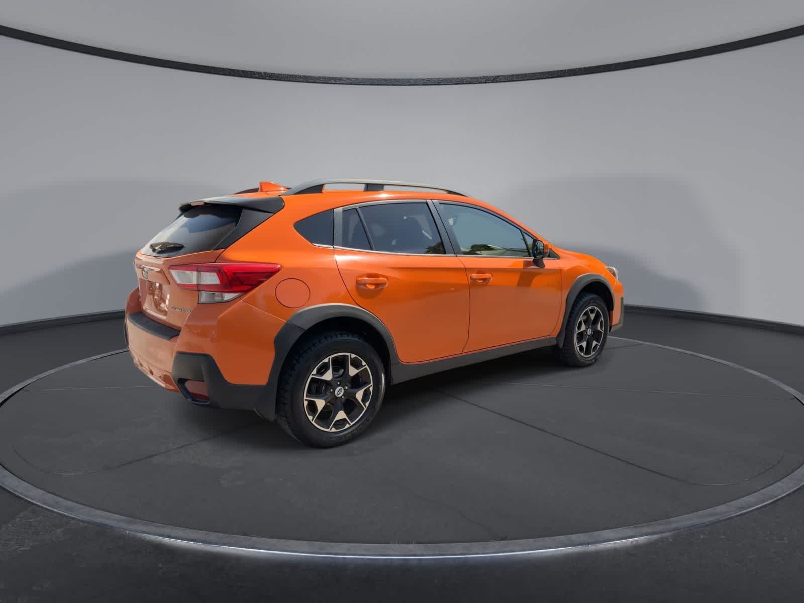 Thumbnail: 2018 Subaru Crosstrek - 8