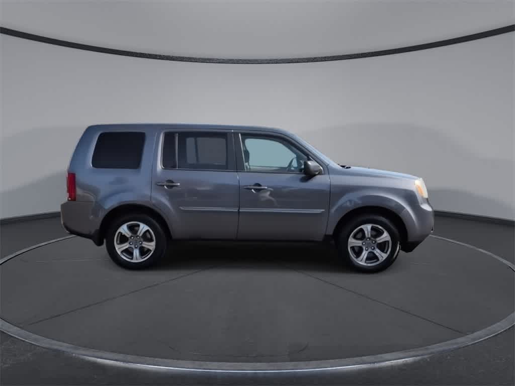 Thumbnail: 2015 Honda Pilot - 9