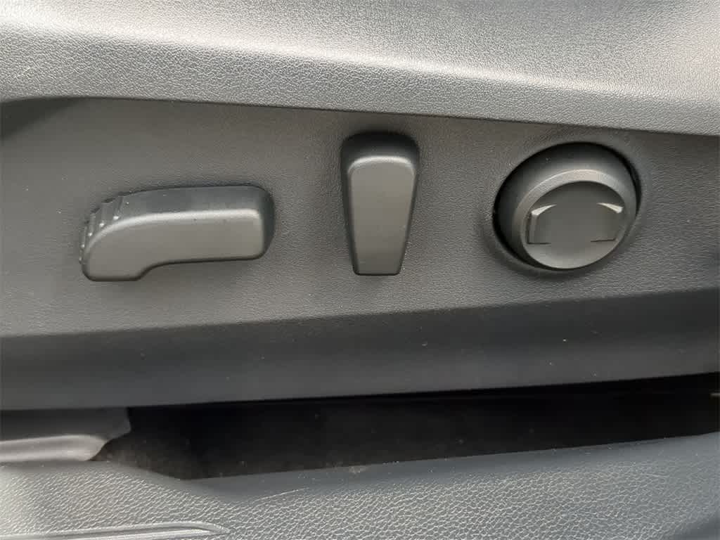 2021 Subaru Outback Premium 18