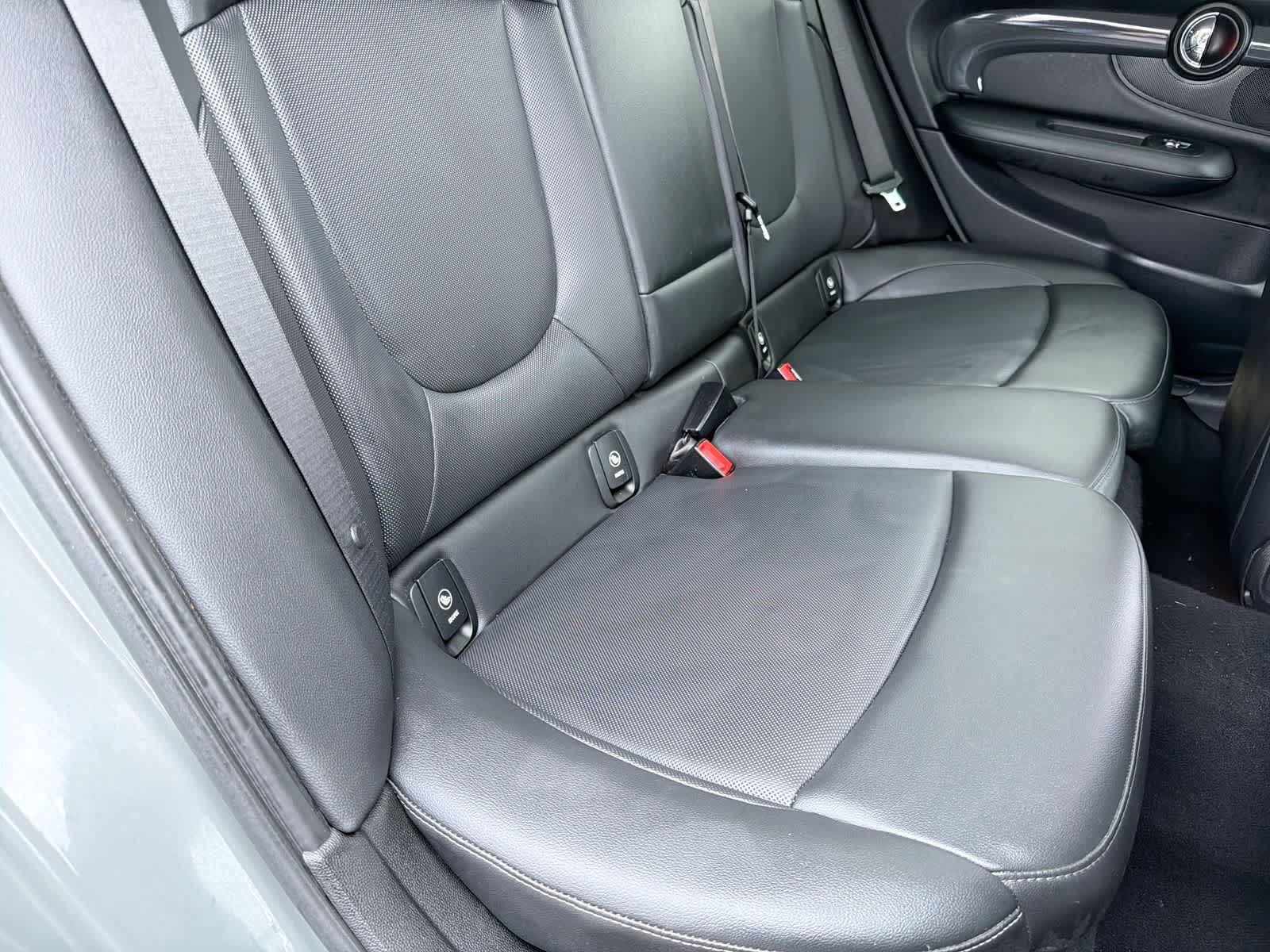 Thumbnail: 2019 MINI Cooper Clubman - 21