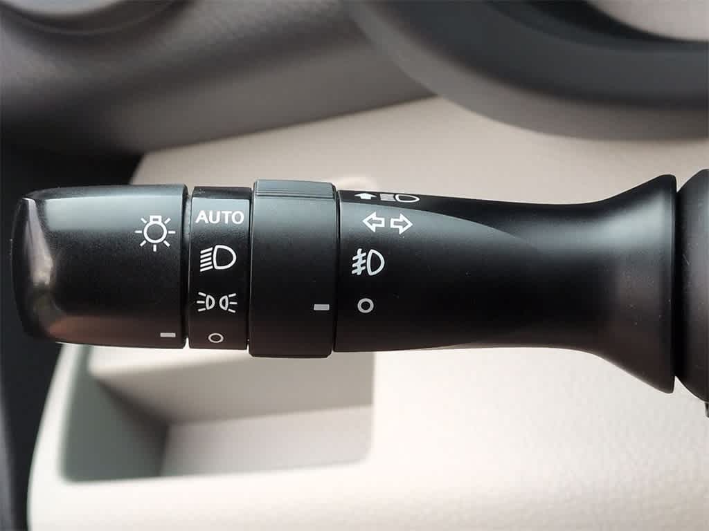 Thumbnail: 2011 Toyota RAV4 - 29