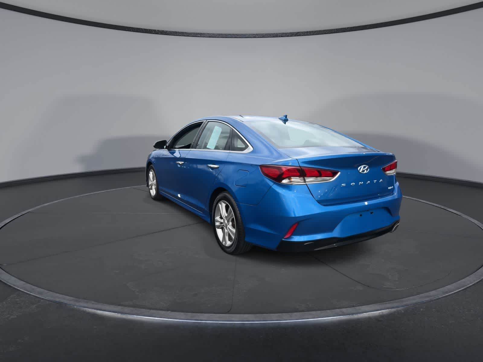 Thumbnail: 2018 Hyundai Sonata - 6