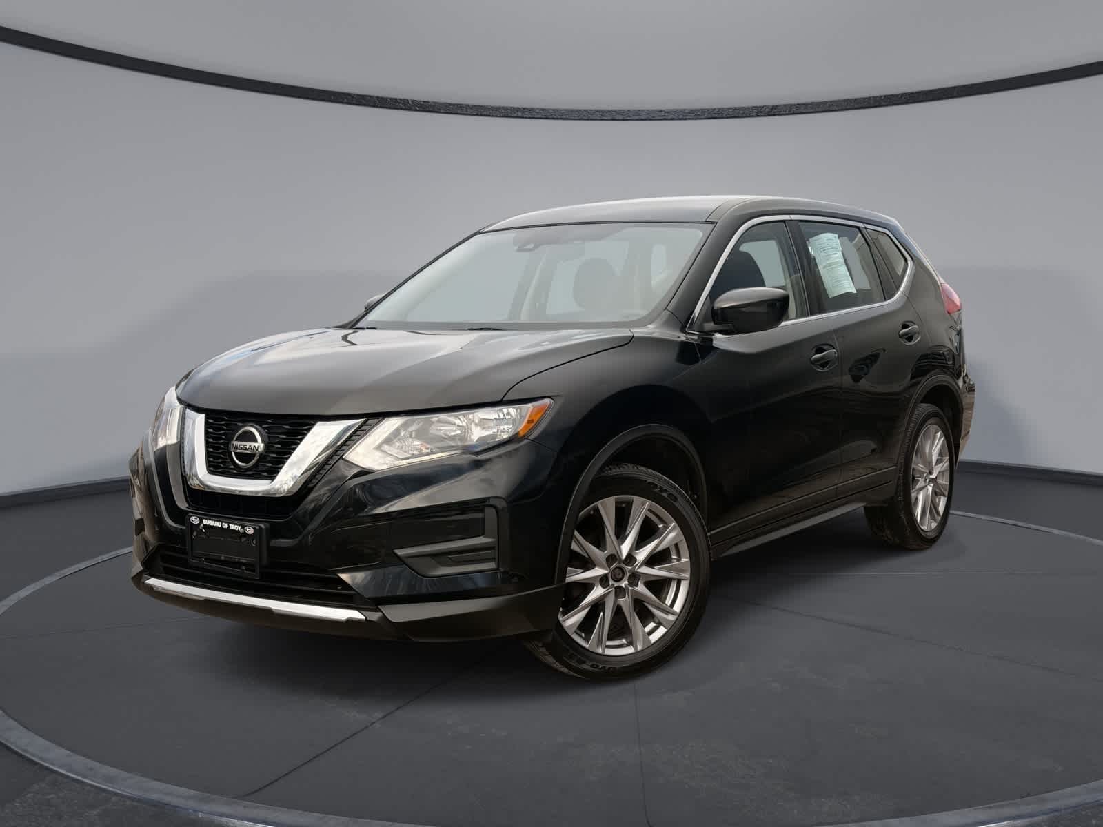 Thumbnail: 2019 Nissan Rogue - 1