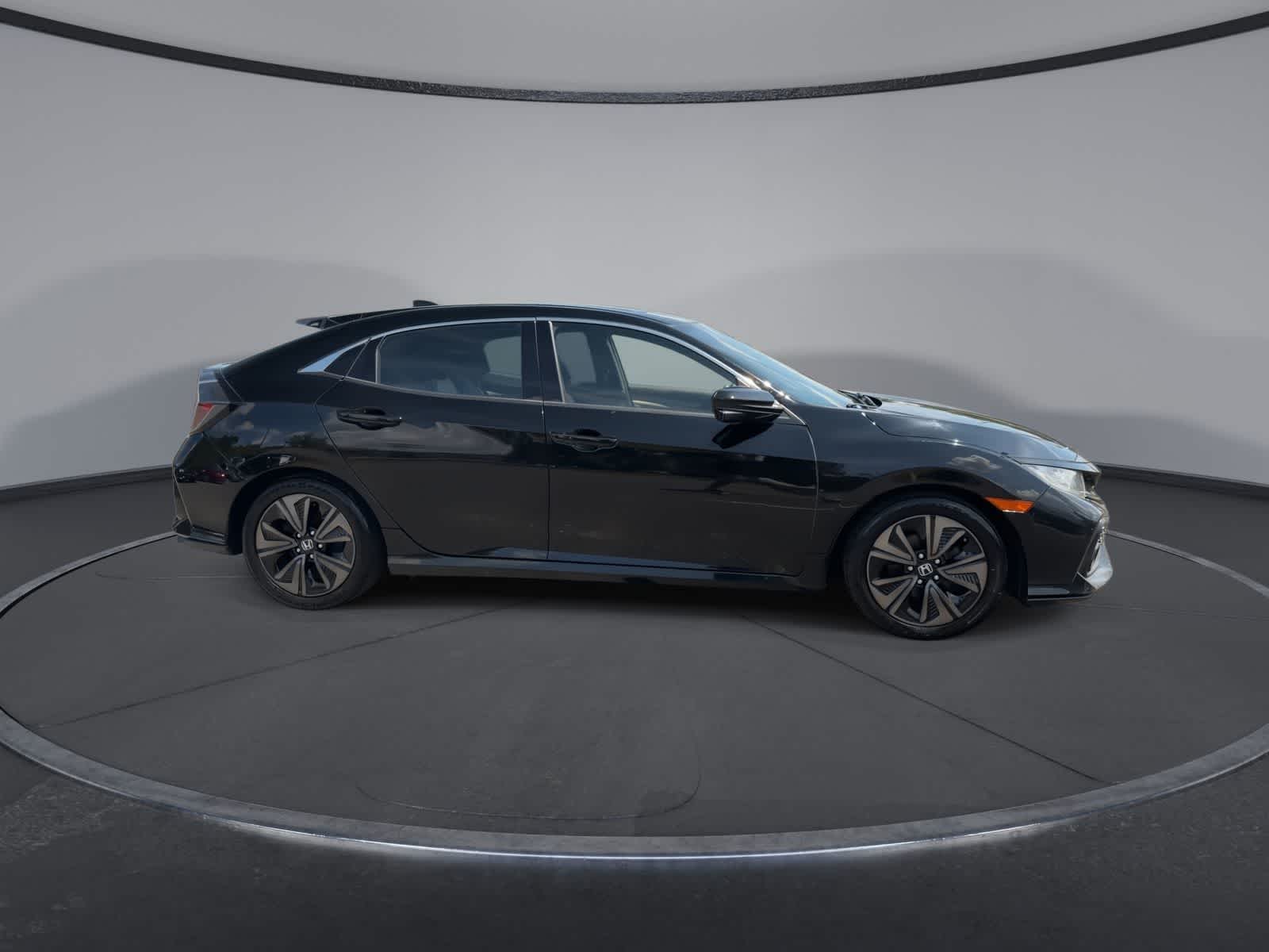 Thumbnail: 2017 Honda Civic - 9