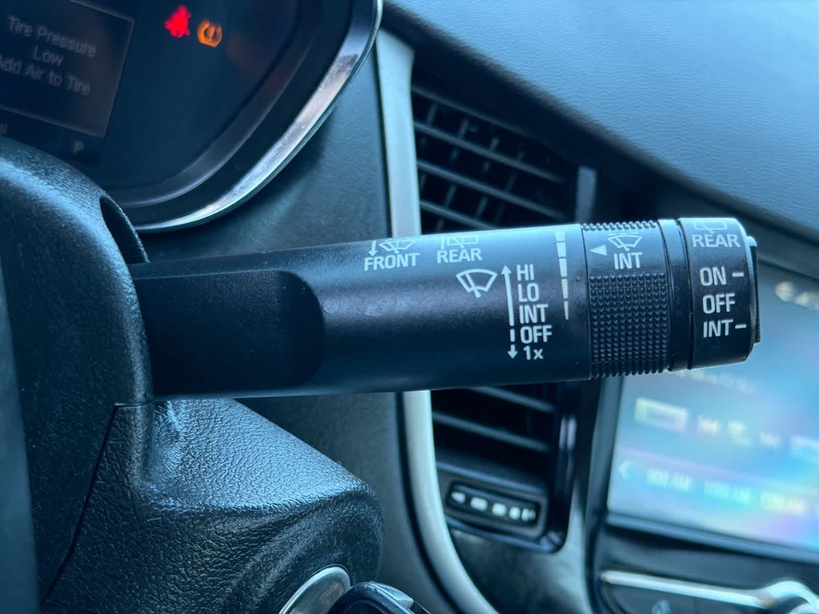 Thumbnail: 2017 Chevrolet Trax - 26