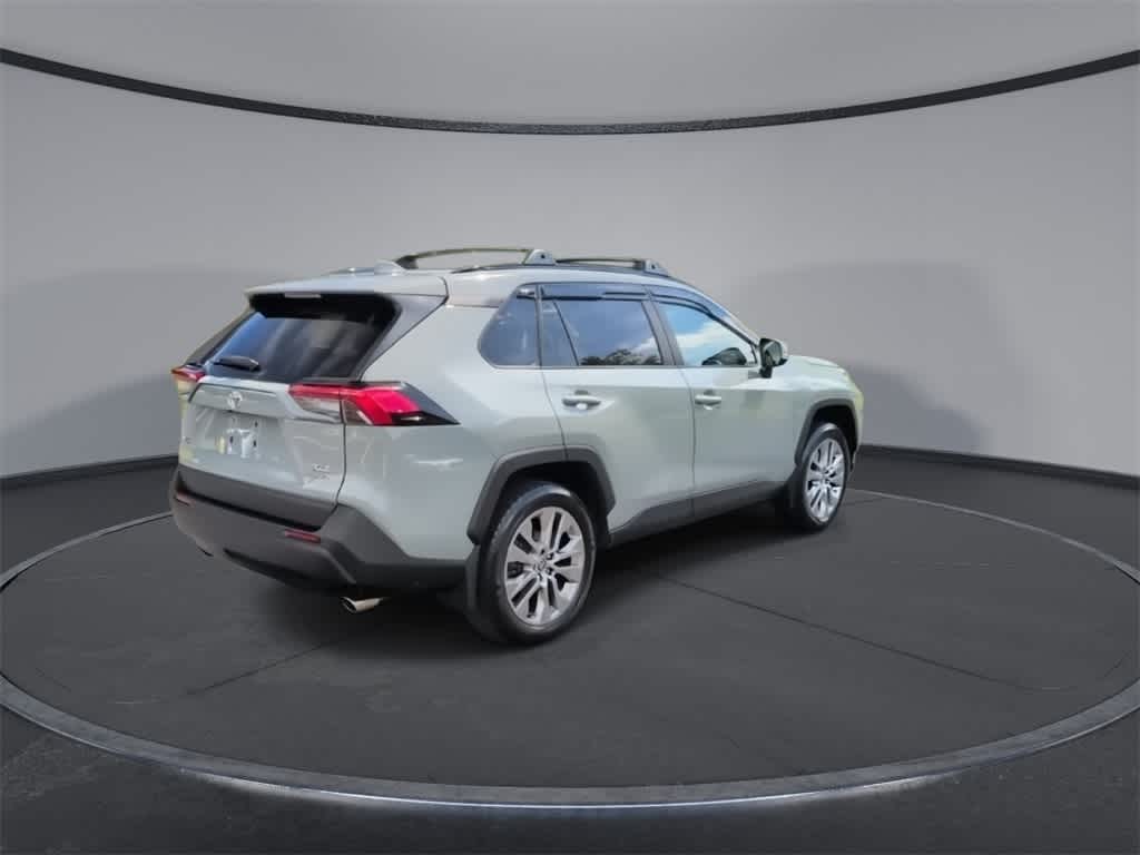 Thumbnail: 2023 Toyota RAV4 - 8