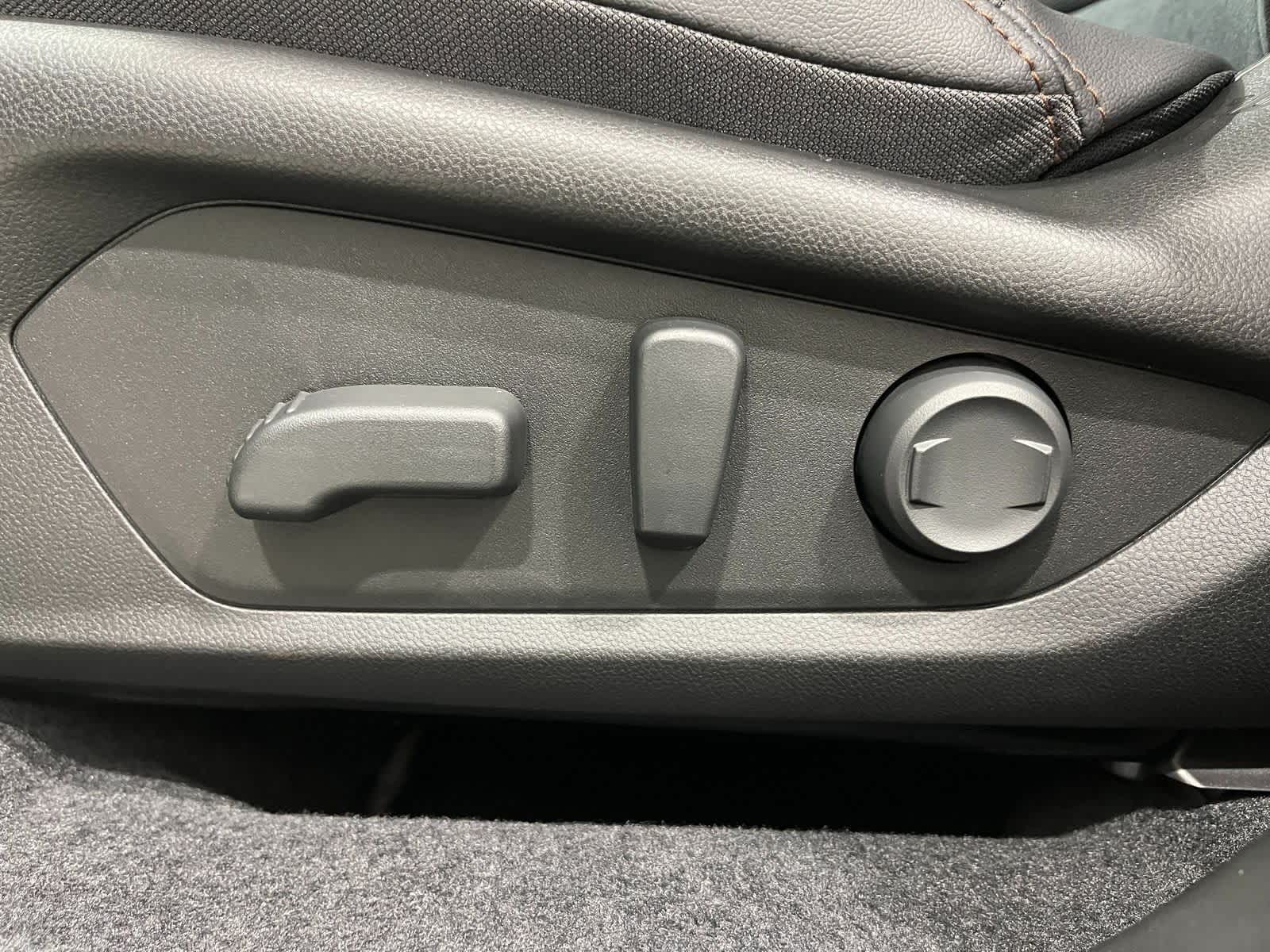 Thumbnail: 2025 Subaru Forester - 13