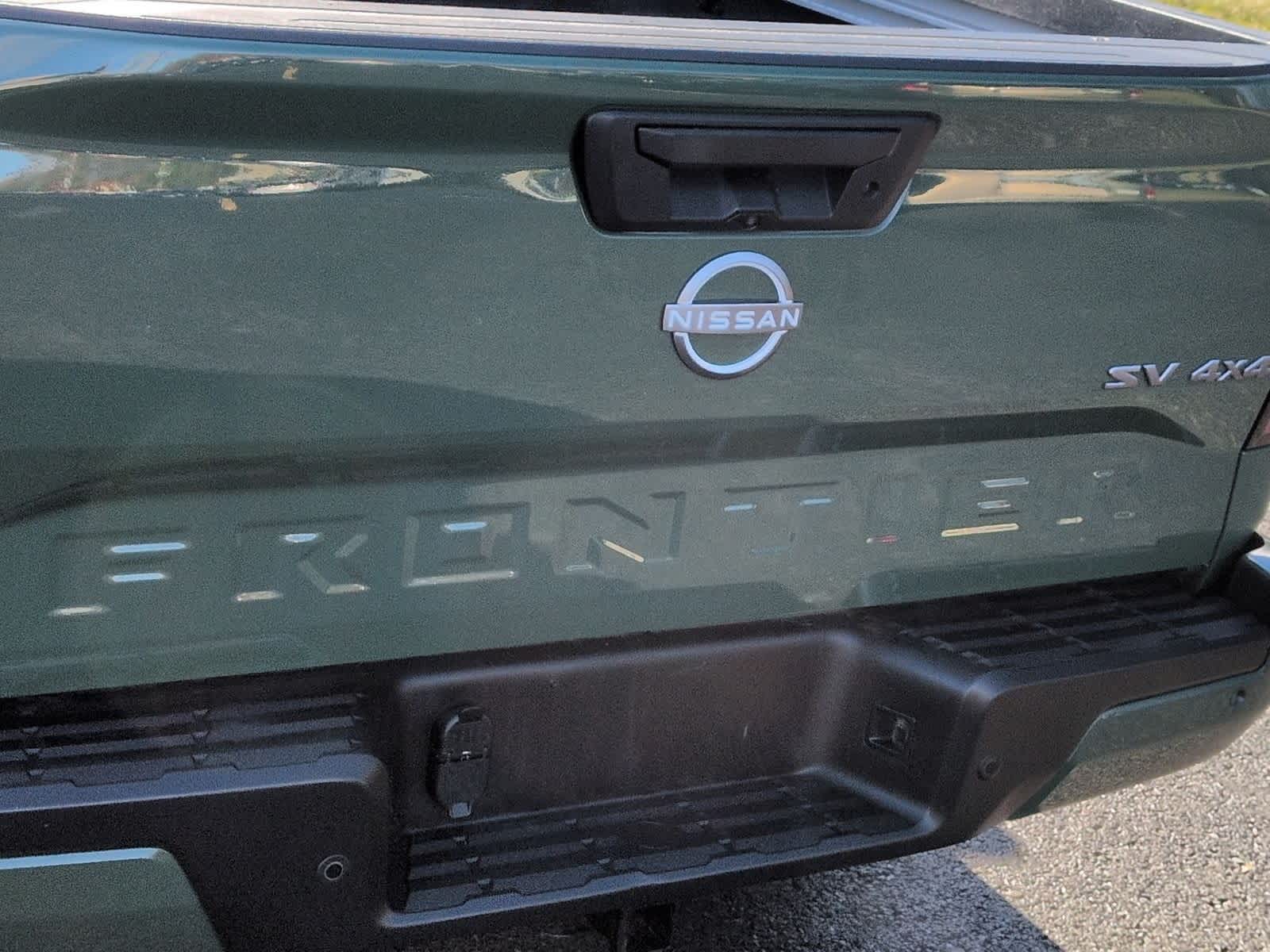 Thumbnail: 2022 Nissan Frontier - 13