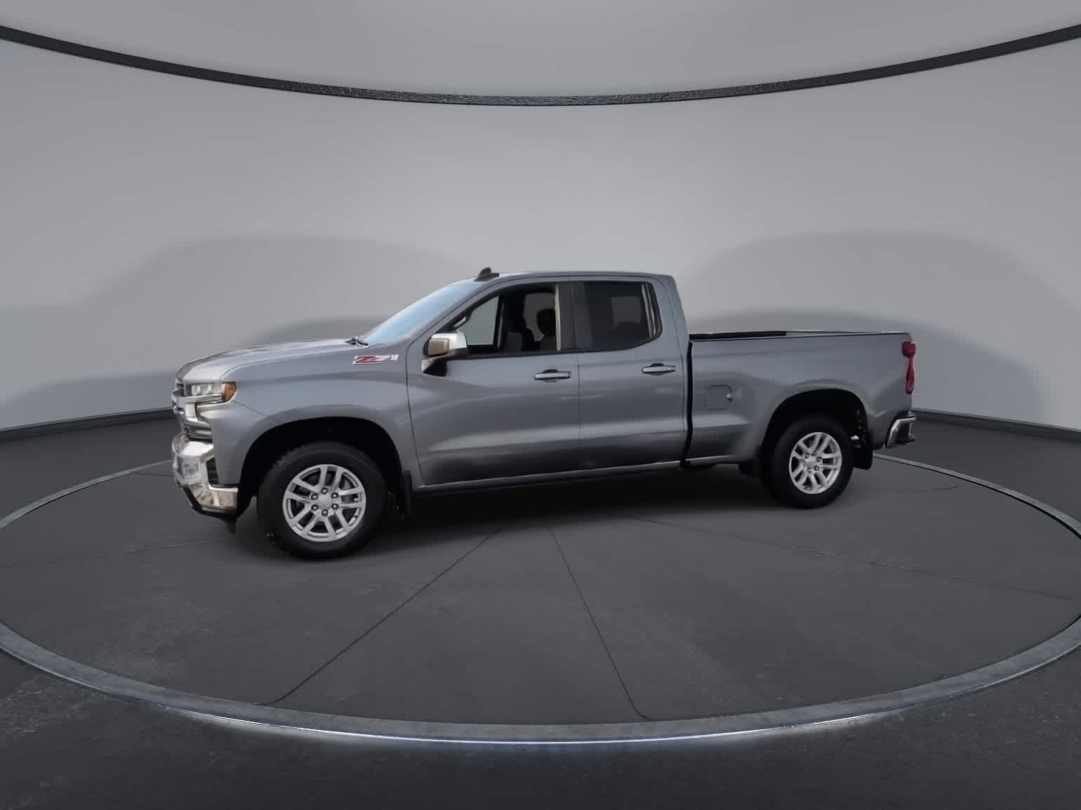 Thumbnail: 2019 Chevrolet Silverado 1500 - 4