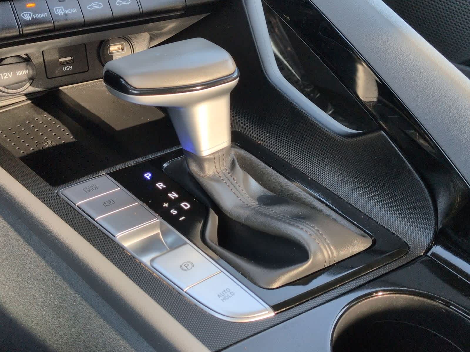 Thumbnail: 2023 Hyundai Elantra - 33