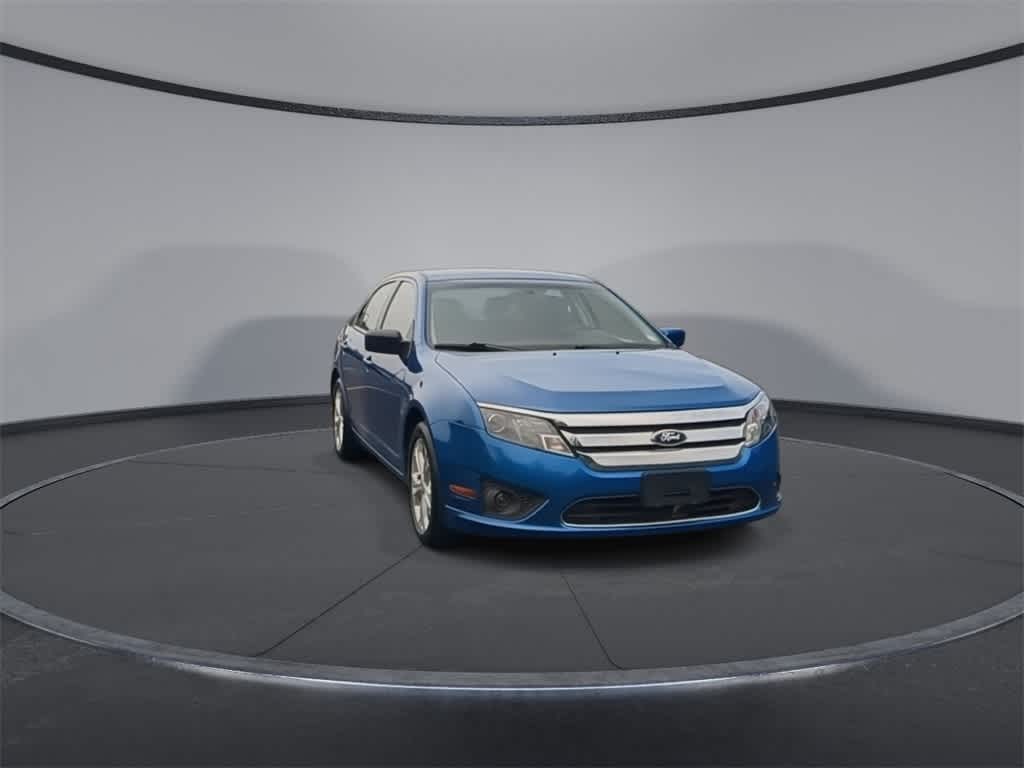 2012 Ford Fusion SE 2