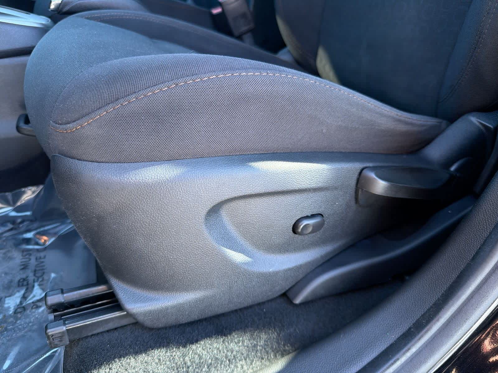 Thumbnail: 2017 Chevrolet Trax - 18