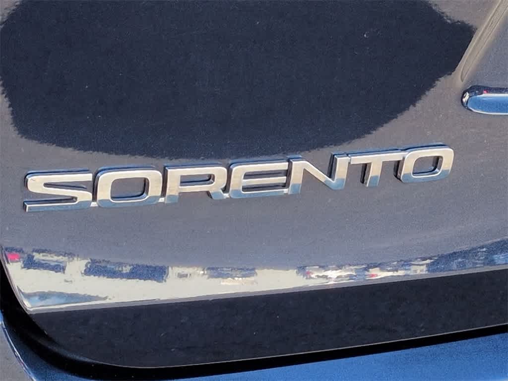 Thumbnail: 2016 Kia Sorento - 13