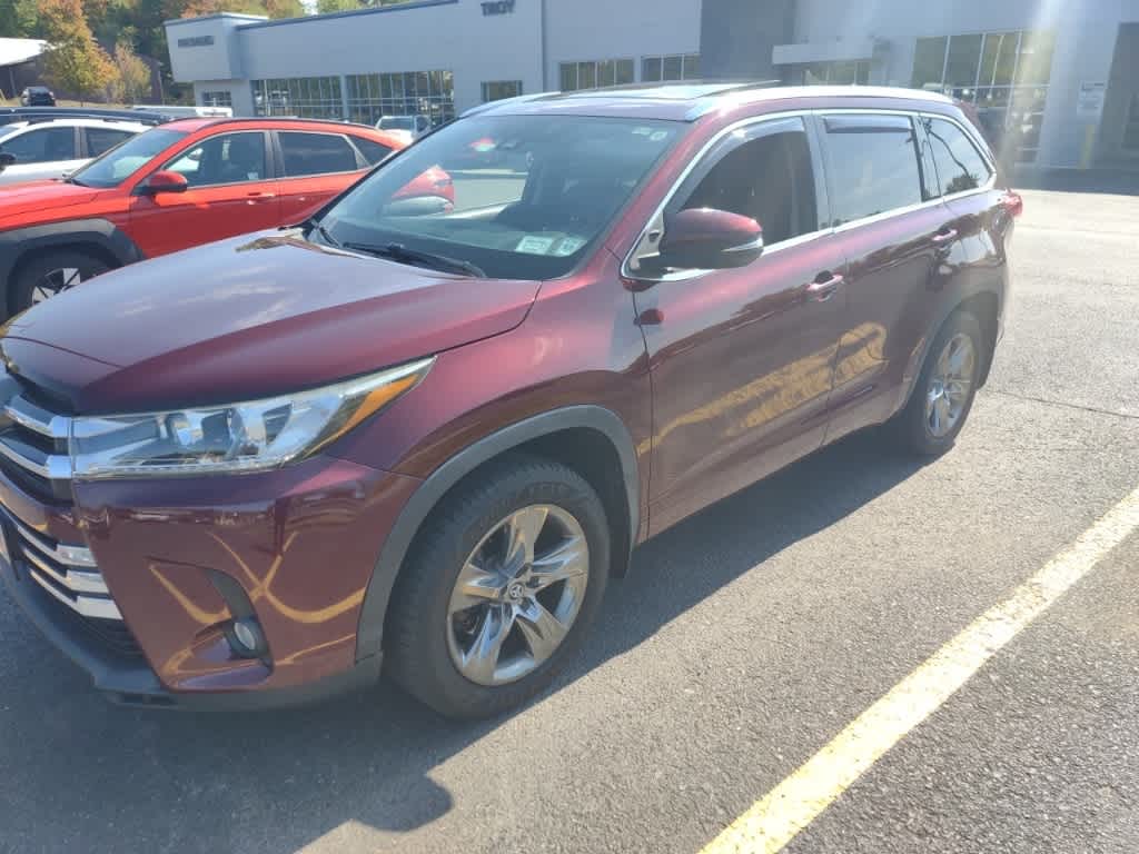 Thumbnail: 2017 Toyota Highlander - 1