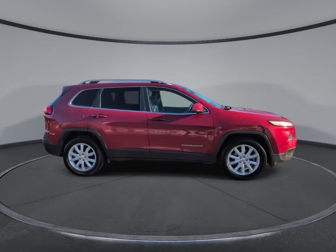 Thumbnail: 2016 Jeep Cherokee - 9