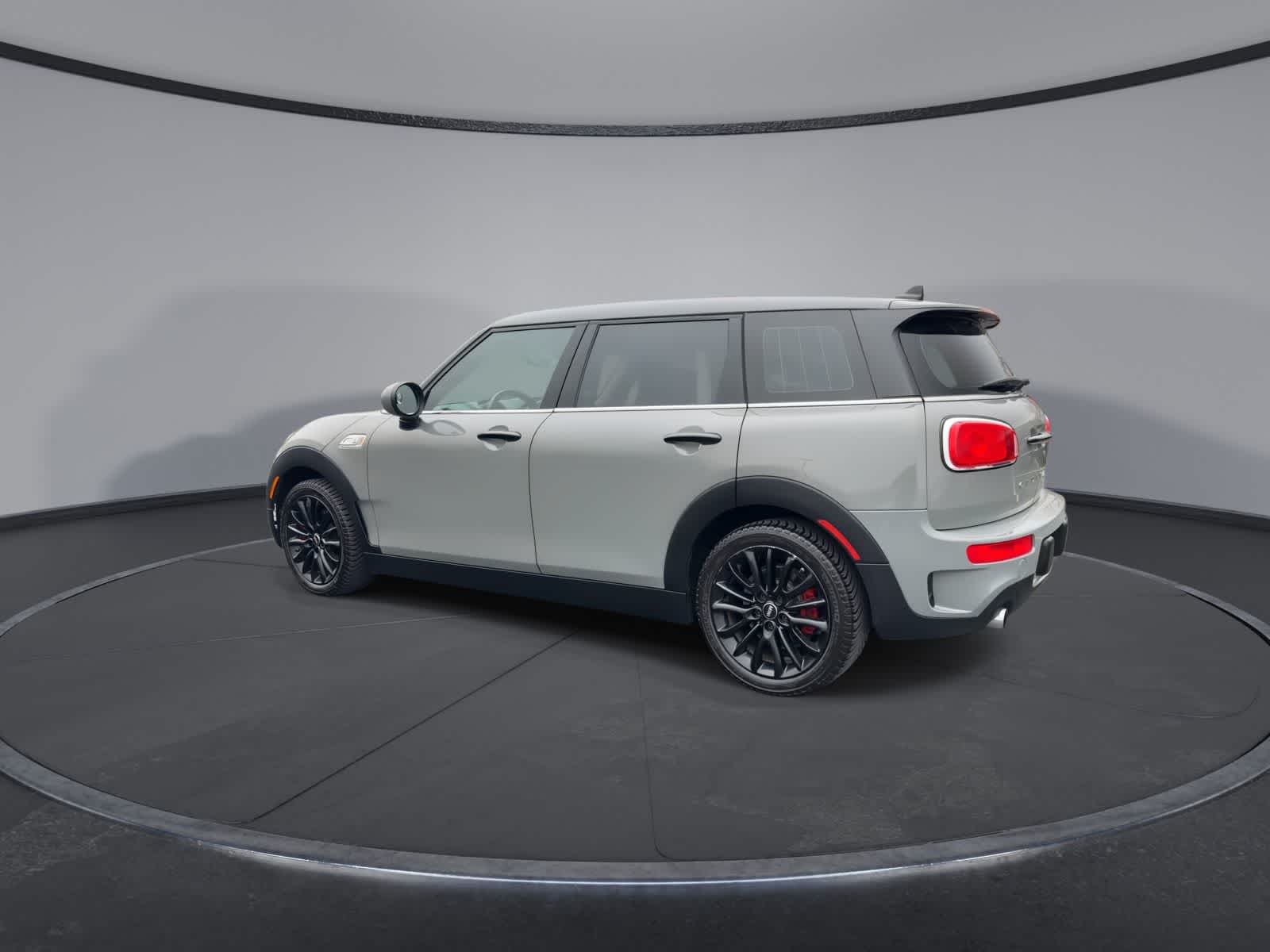 Thumbnail: 2019 MINI Cooper Clubman - 6