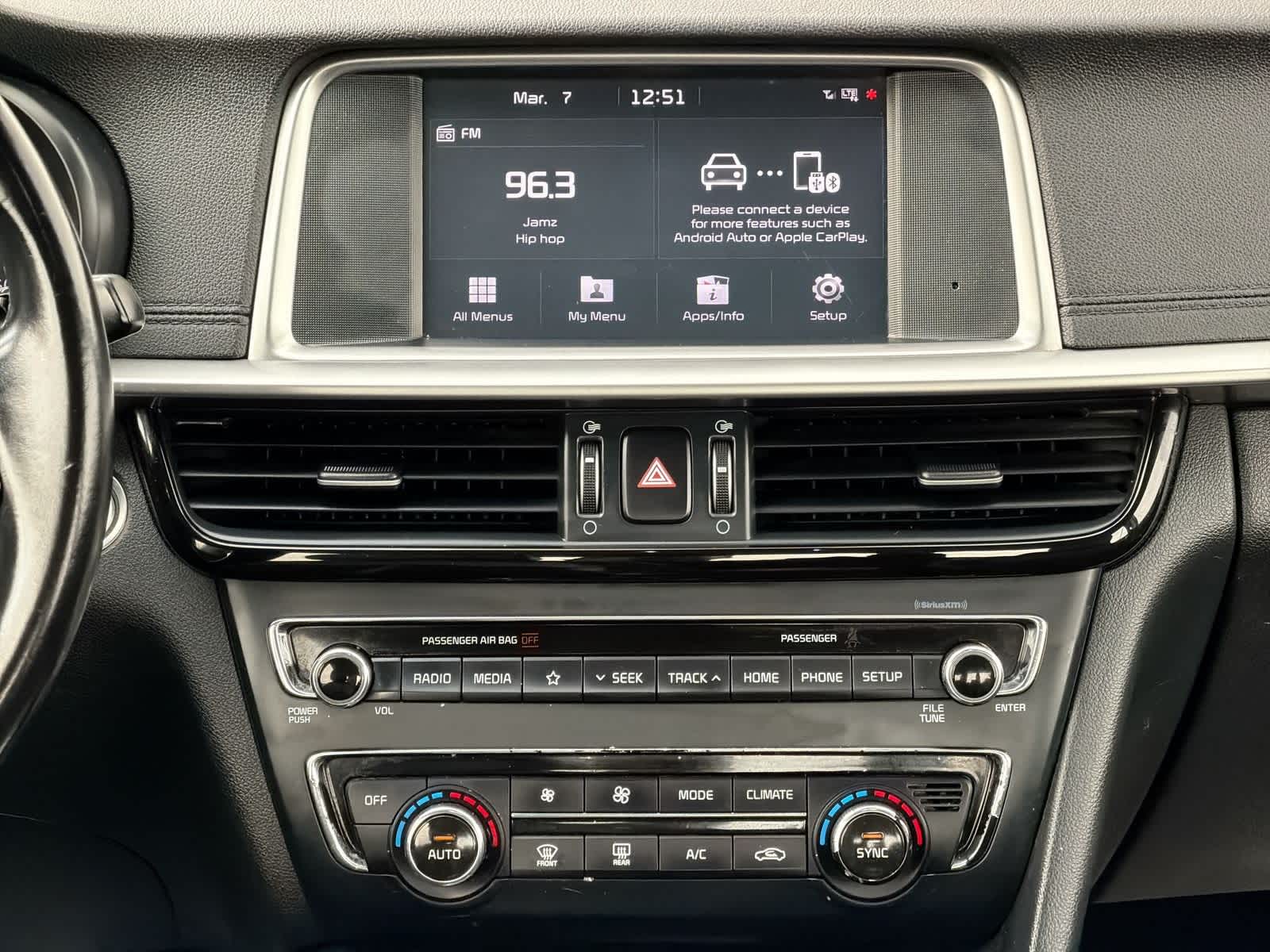 Thumbnail: 2019 Kia Optima - 30