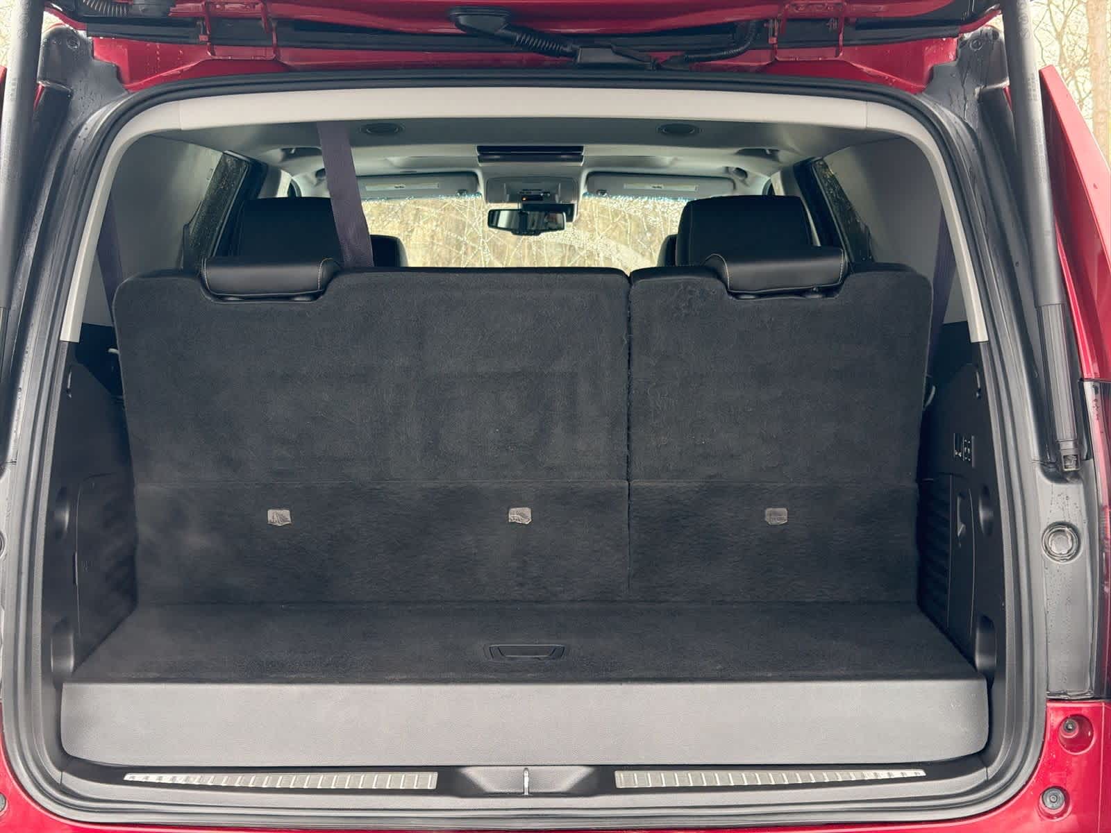 Thumbnail: 2015 Chevrolet Tahoe - 36