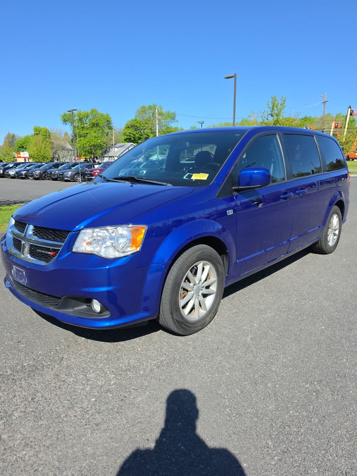 Thumbnail: 2019 Dodge Grand Caravan - 1
