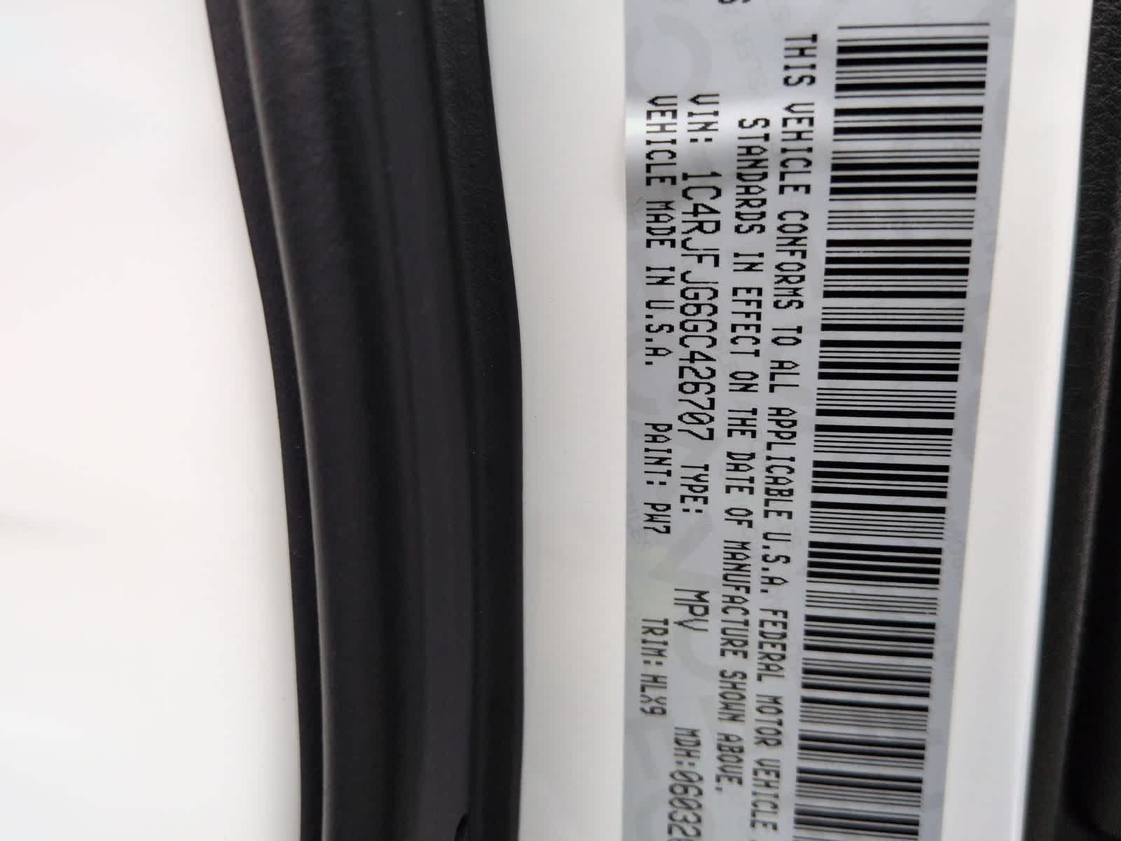 Thumbnail: 2016 Jeep Grand Cherokee - 39