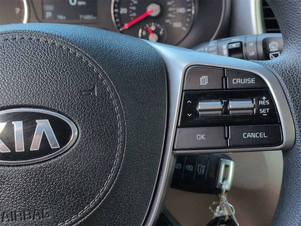 Thumbnail: 2019 Kia Sorento - 25