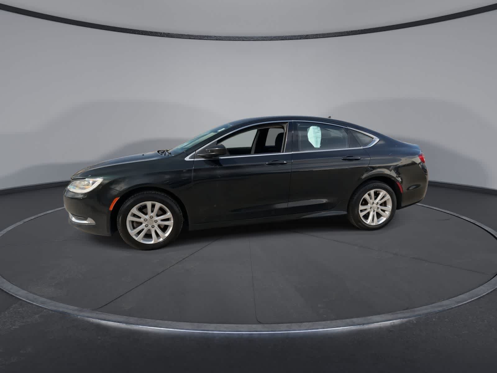 Thumbnail: 2016 Chrysler 200 - 5