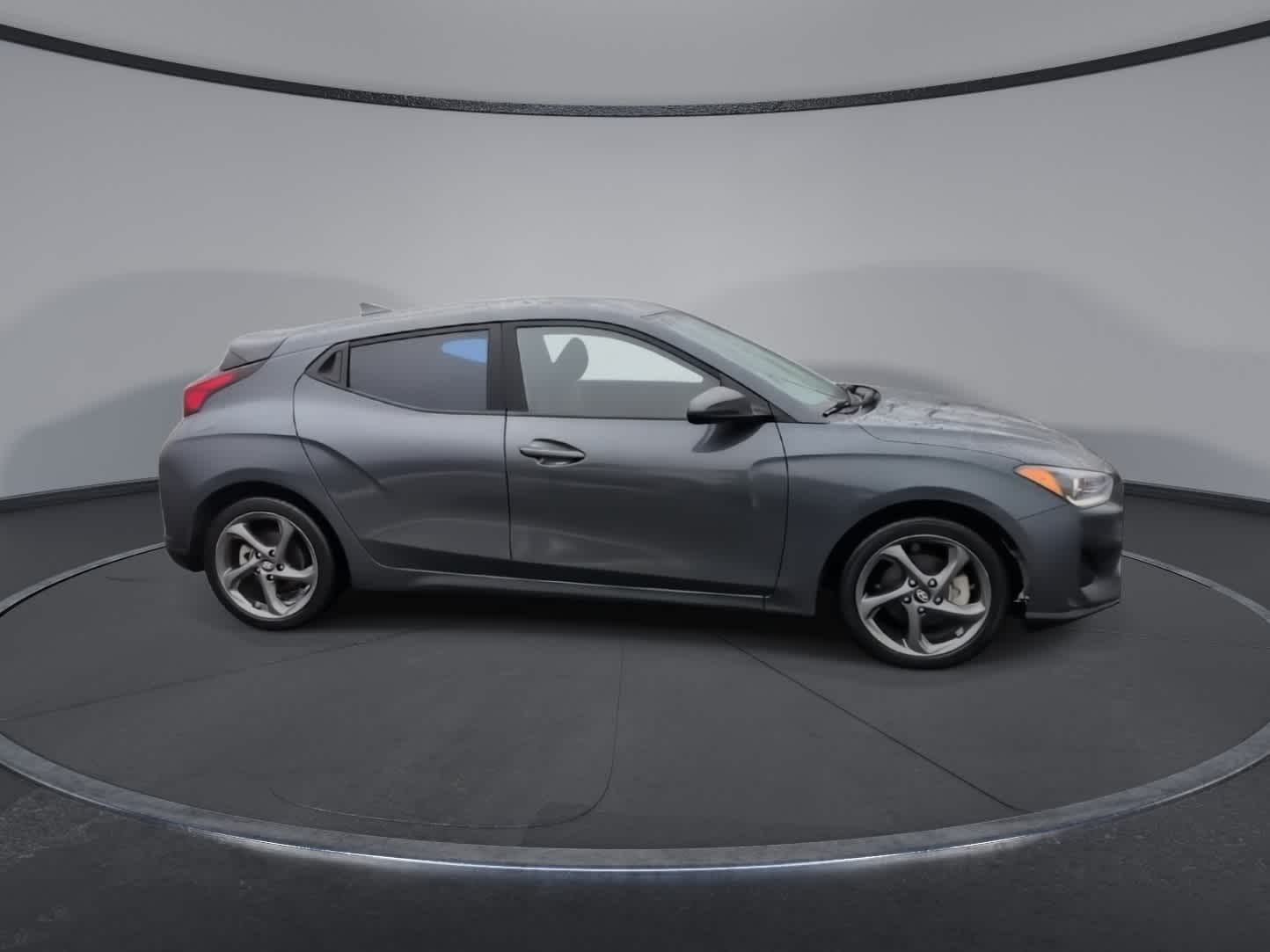Thumbnail: 2019 Hyundai Veloster - 9