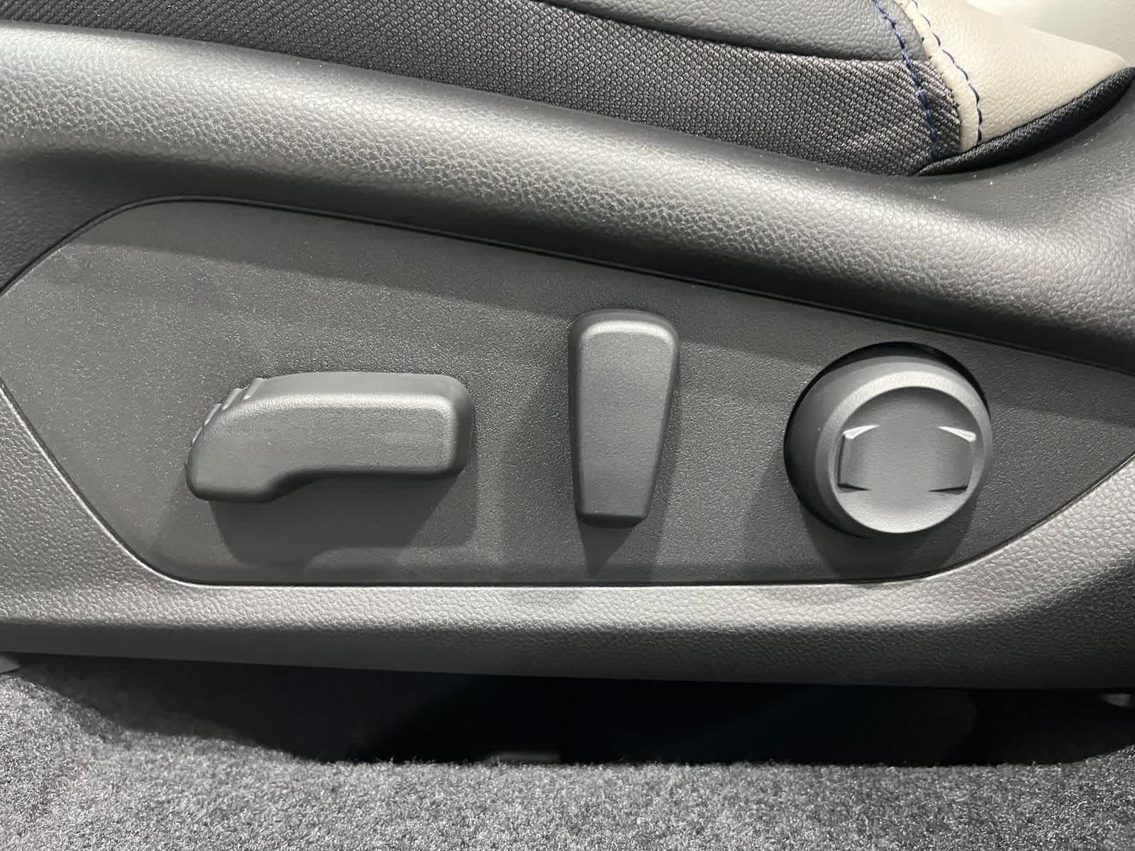 Thumbnail: 2025 Subaru Forester - 13