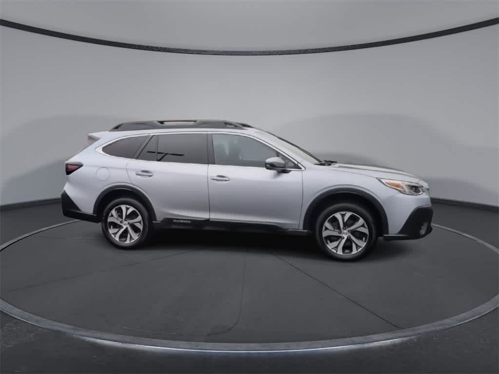 Thumbnail: 2022 Subaru Outback - 9