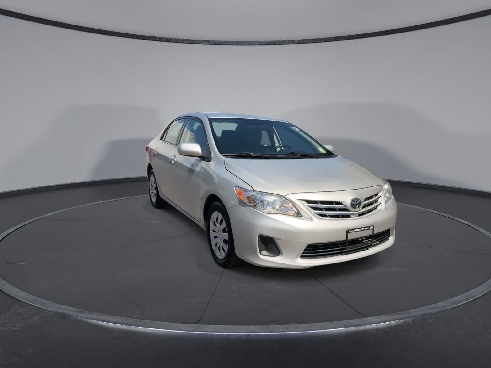 Thumbnail: 2013 Toyota Corolla - 2