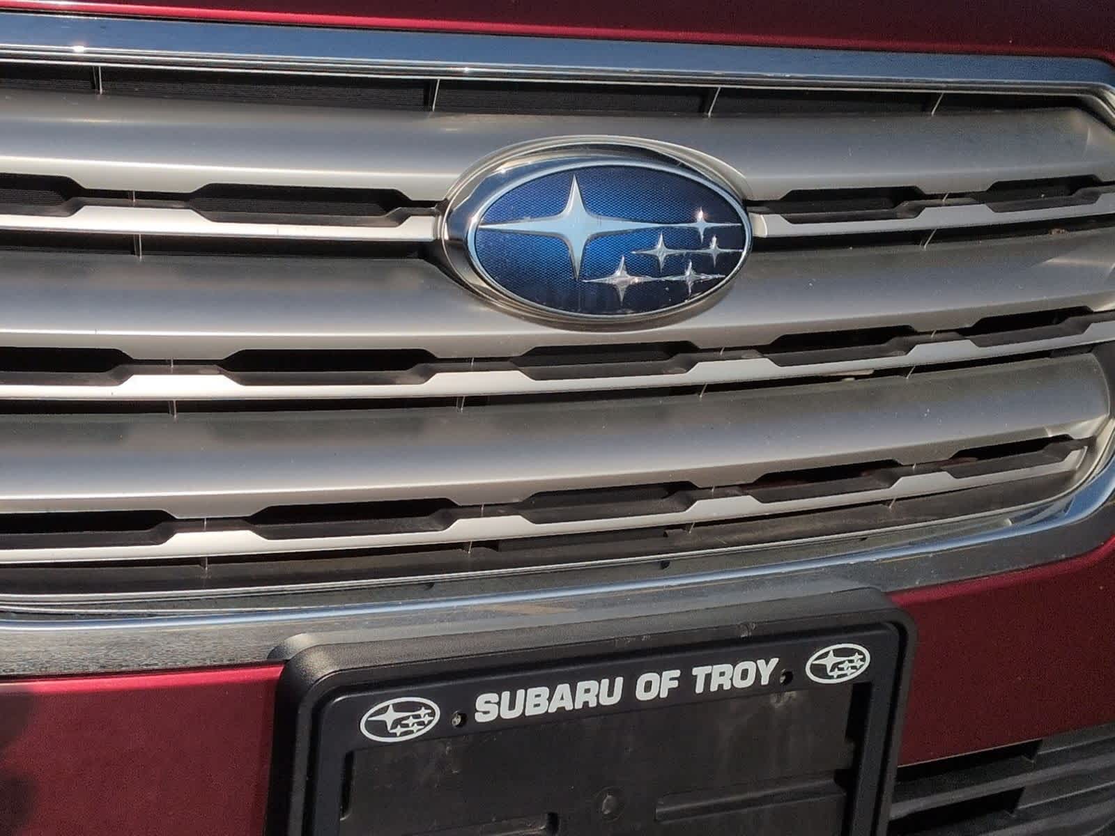 Thumbnail: 2015 Subaru Outback - 12