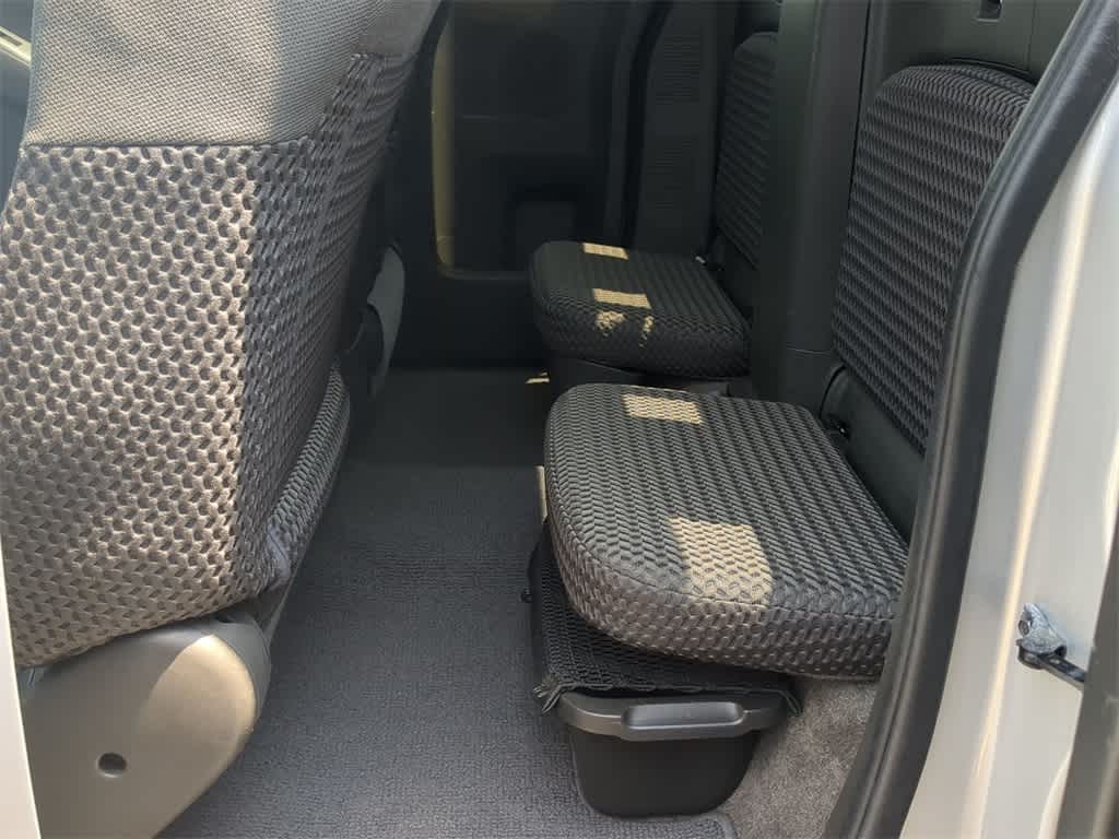 2014 Nissan Frontier SV 20