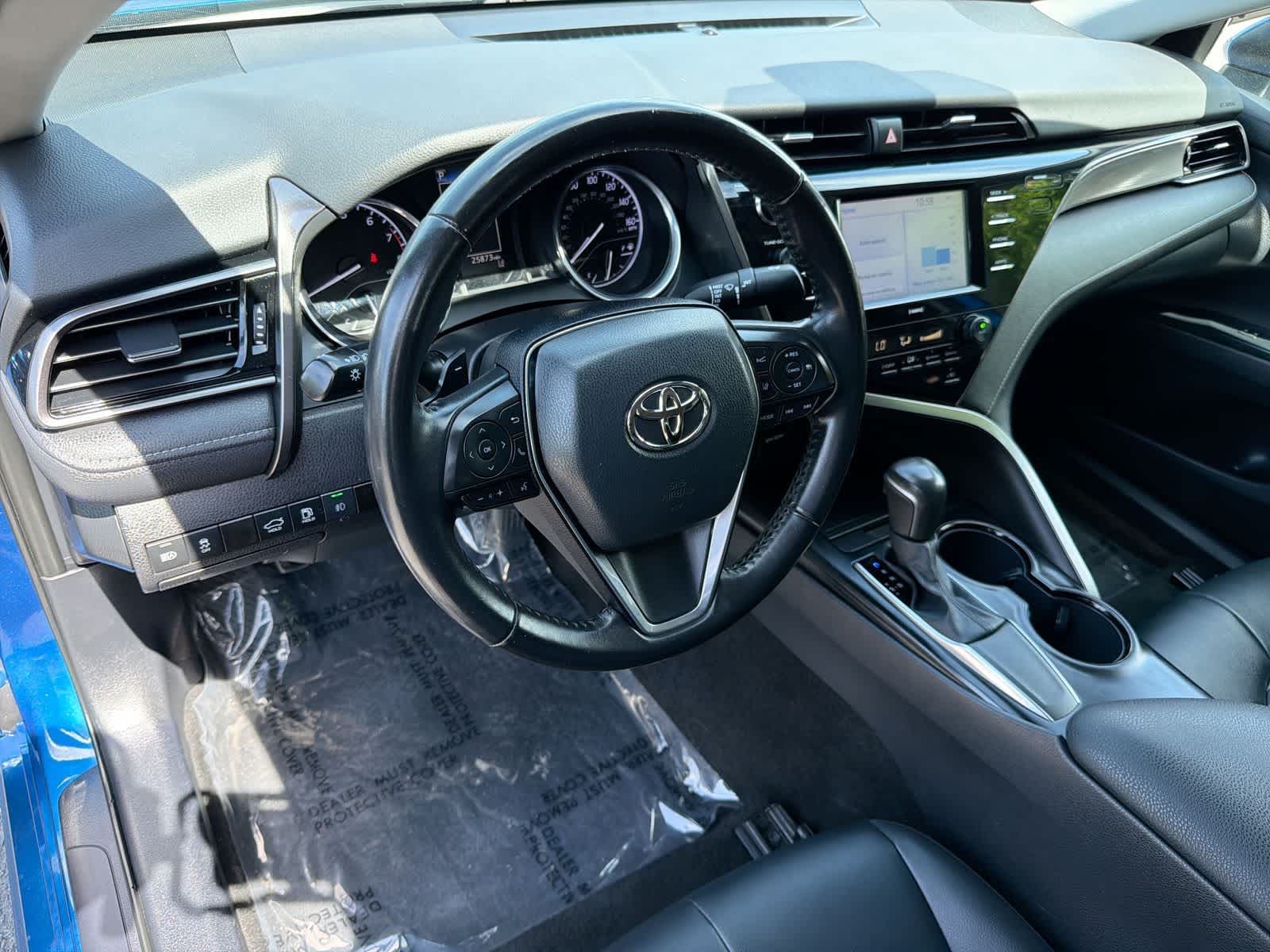 Thumbnail: 2020 Toyota Camry - 10