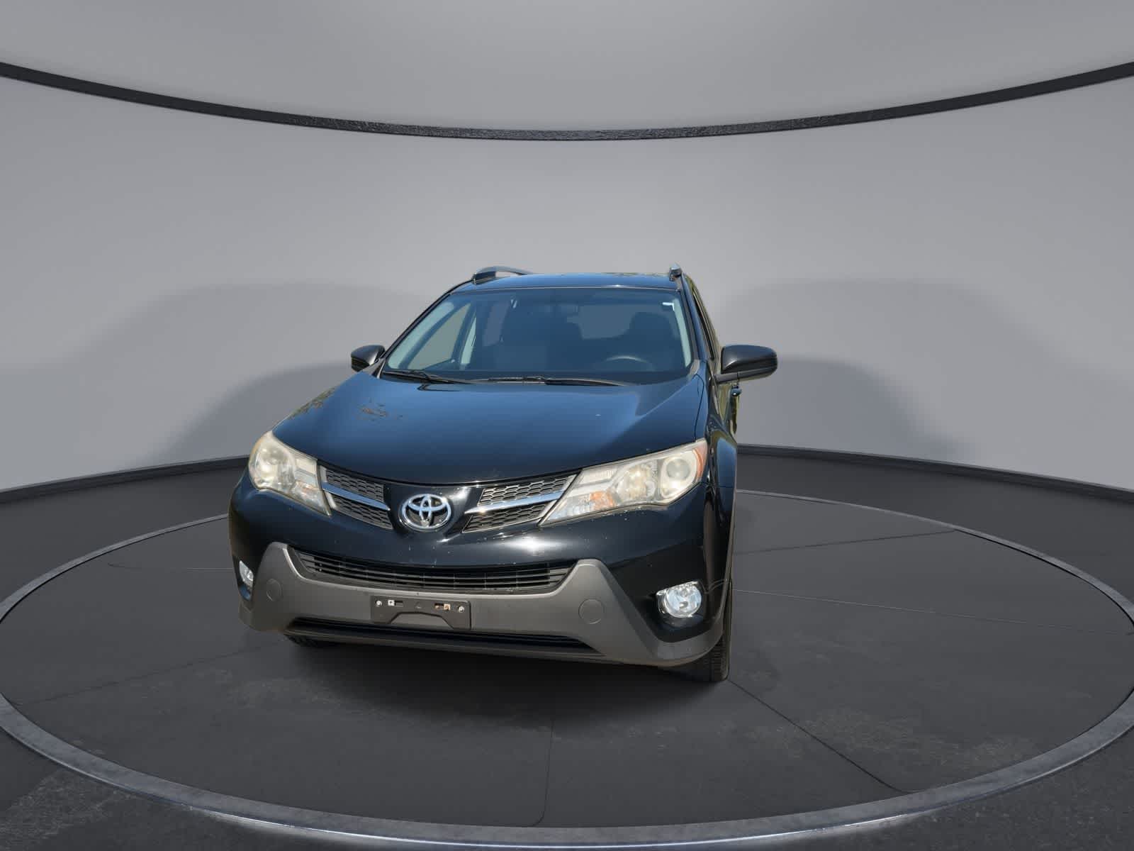 Thumbnail: 2015 Toyota RAV4 - 3
