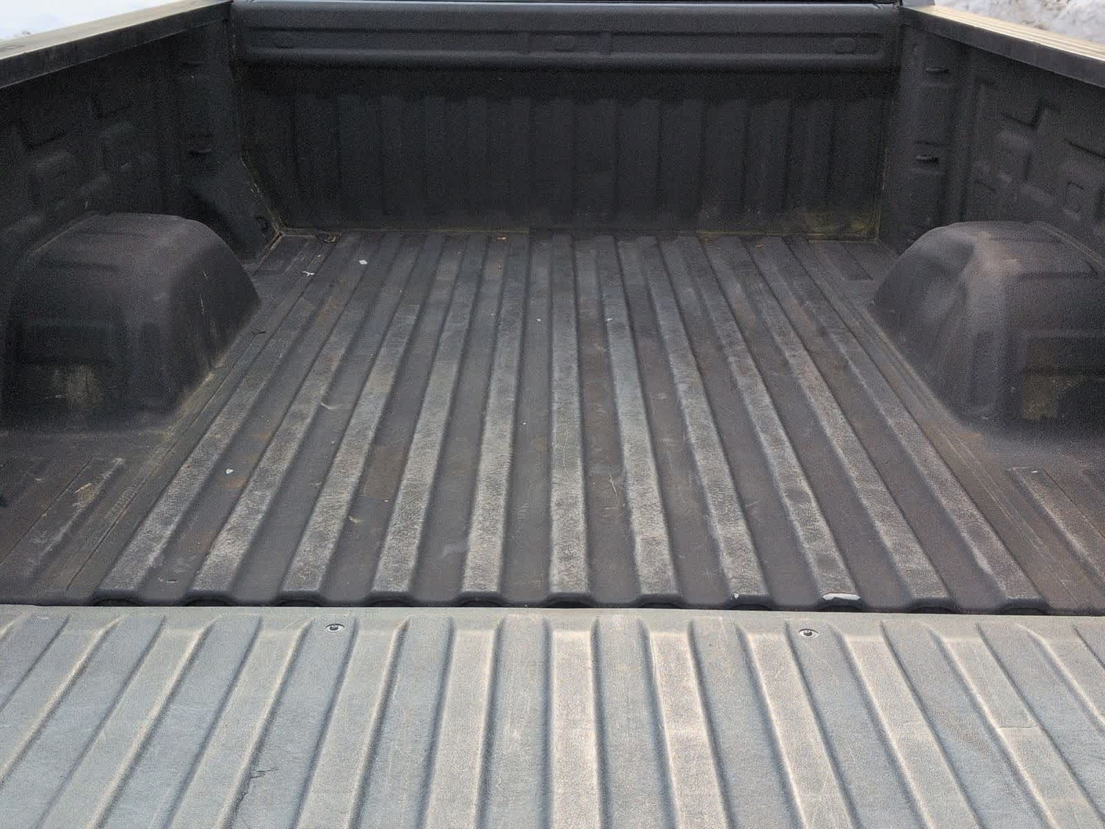 Thumbnail: 2019 Chevrolet Silverado 1500 - 33