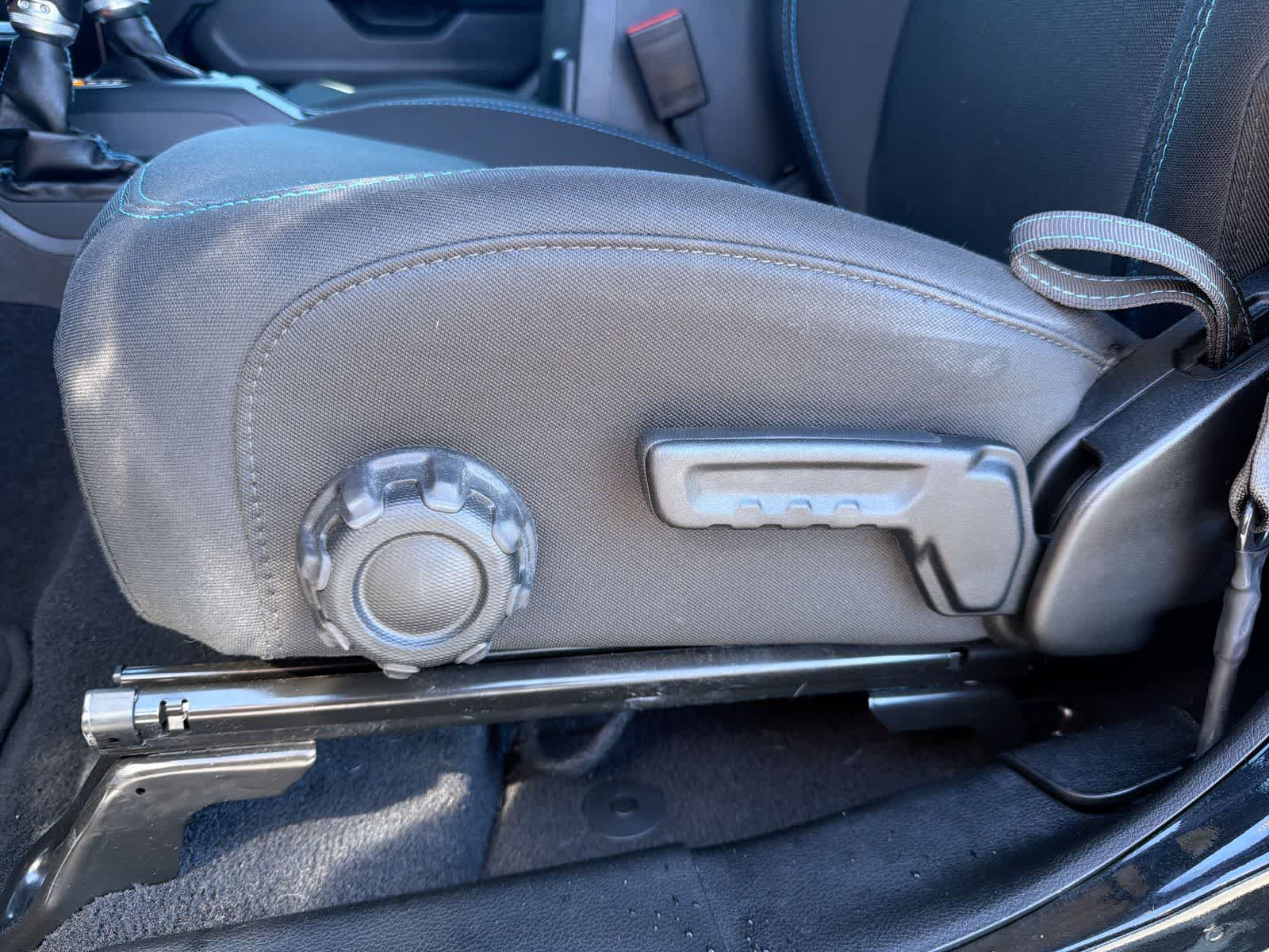 Thumbnail: 2022 Jeep Wrangler - 18