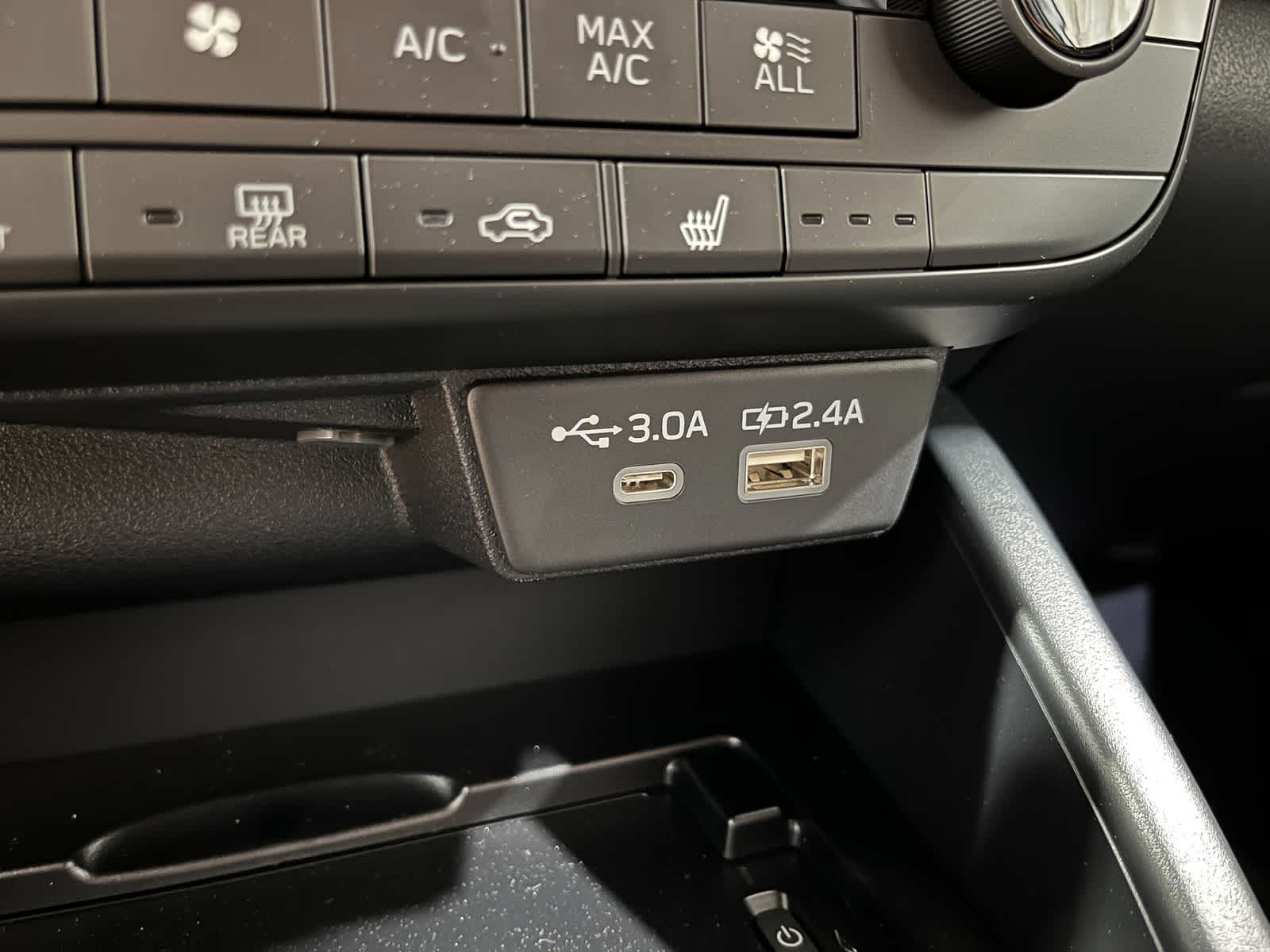 Thumbnail: 2026 Subaru Outback - 22