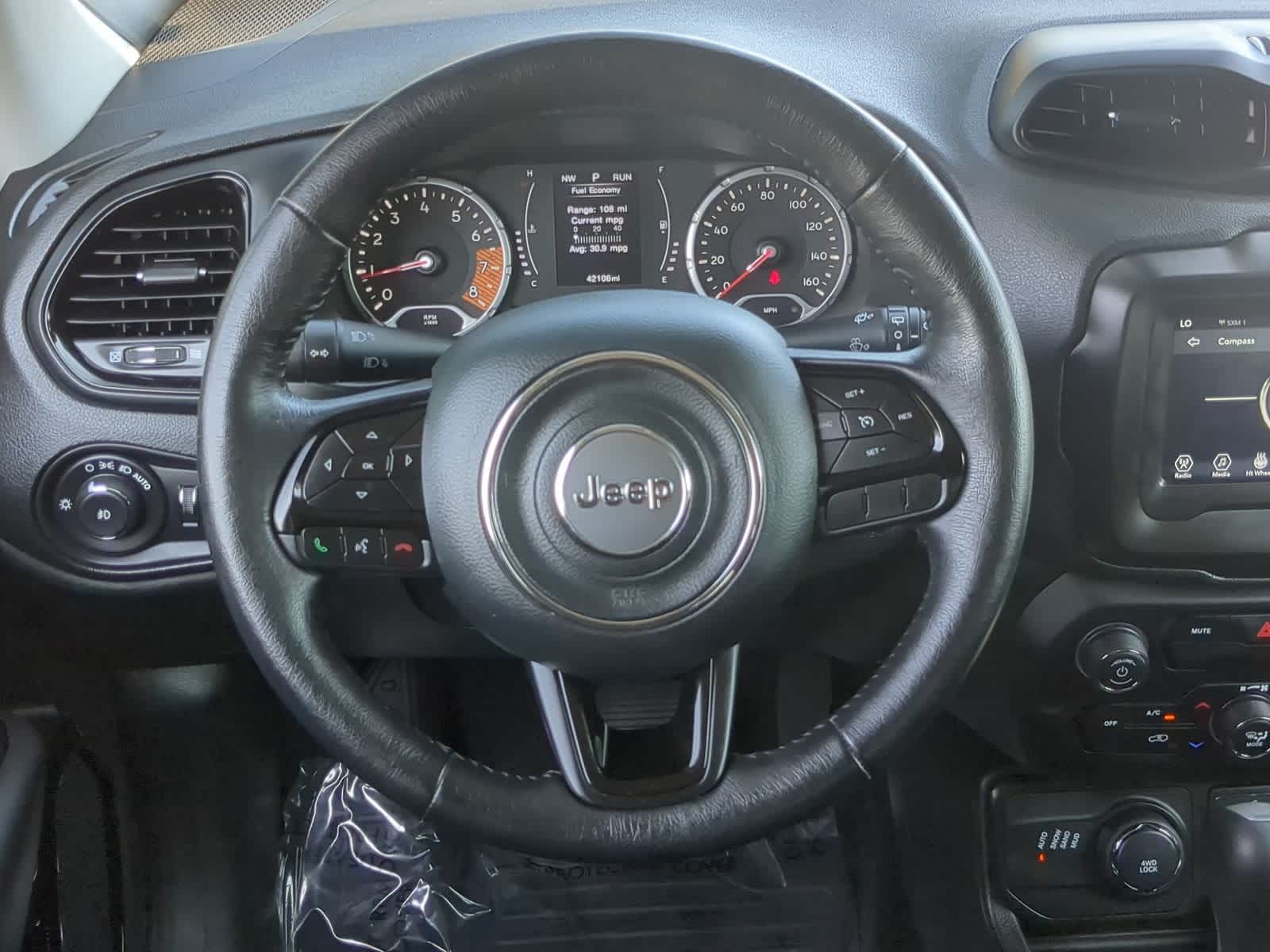 Thumbnail: 2020 Jeep Renegade - 23