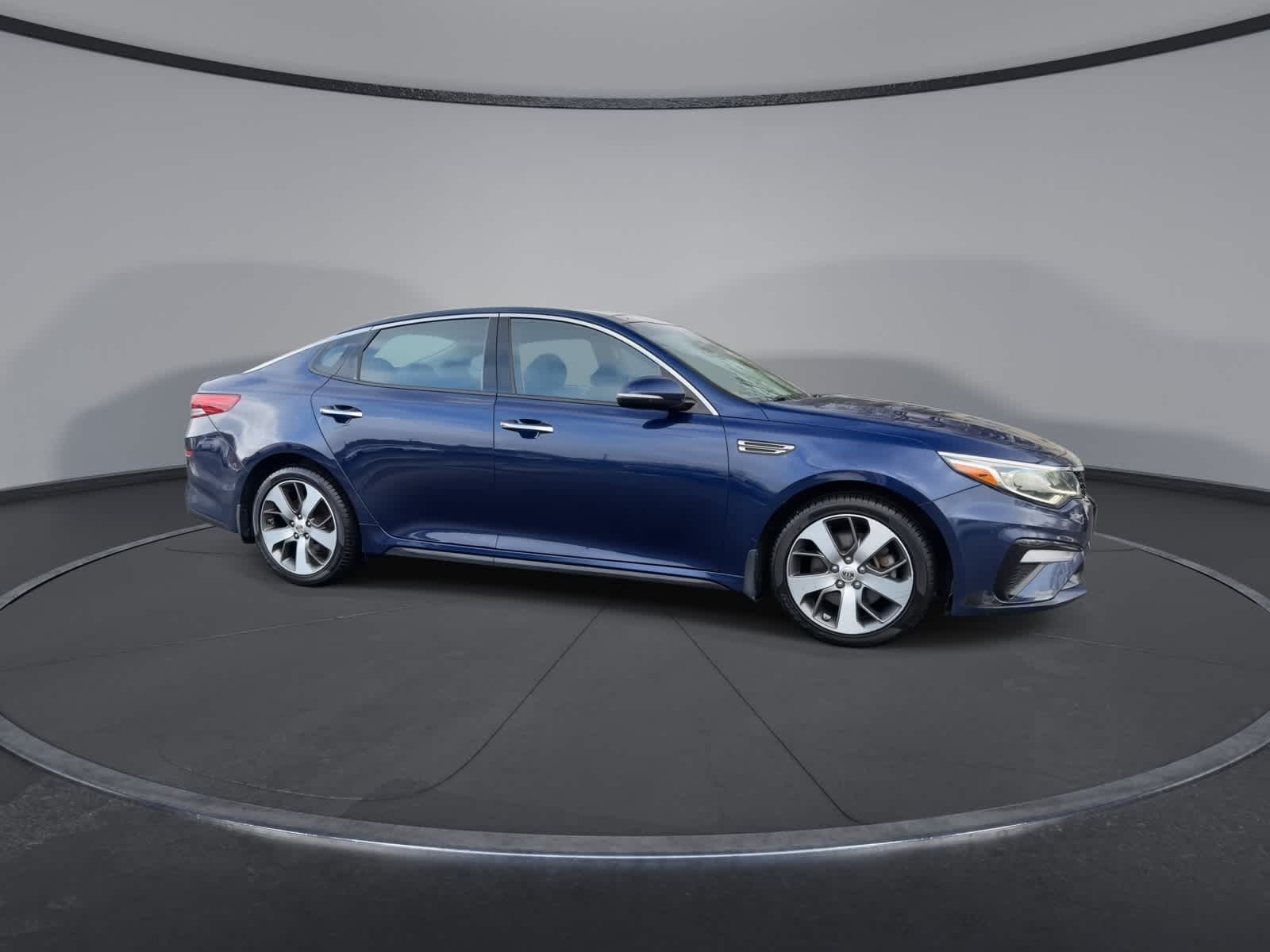 Thumbnail: 2019 Kia Optima - 9