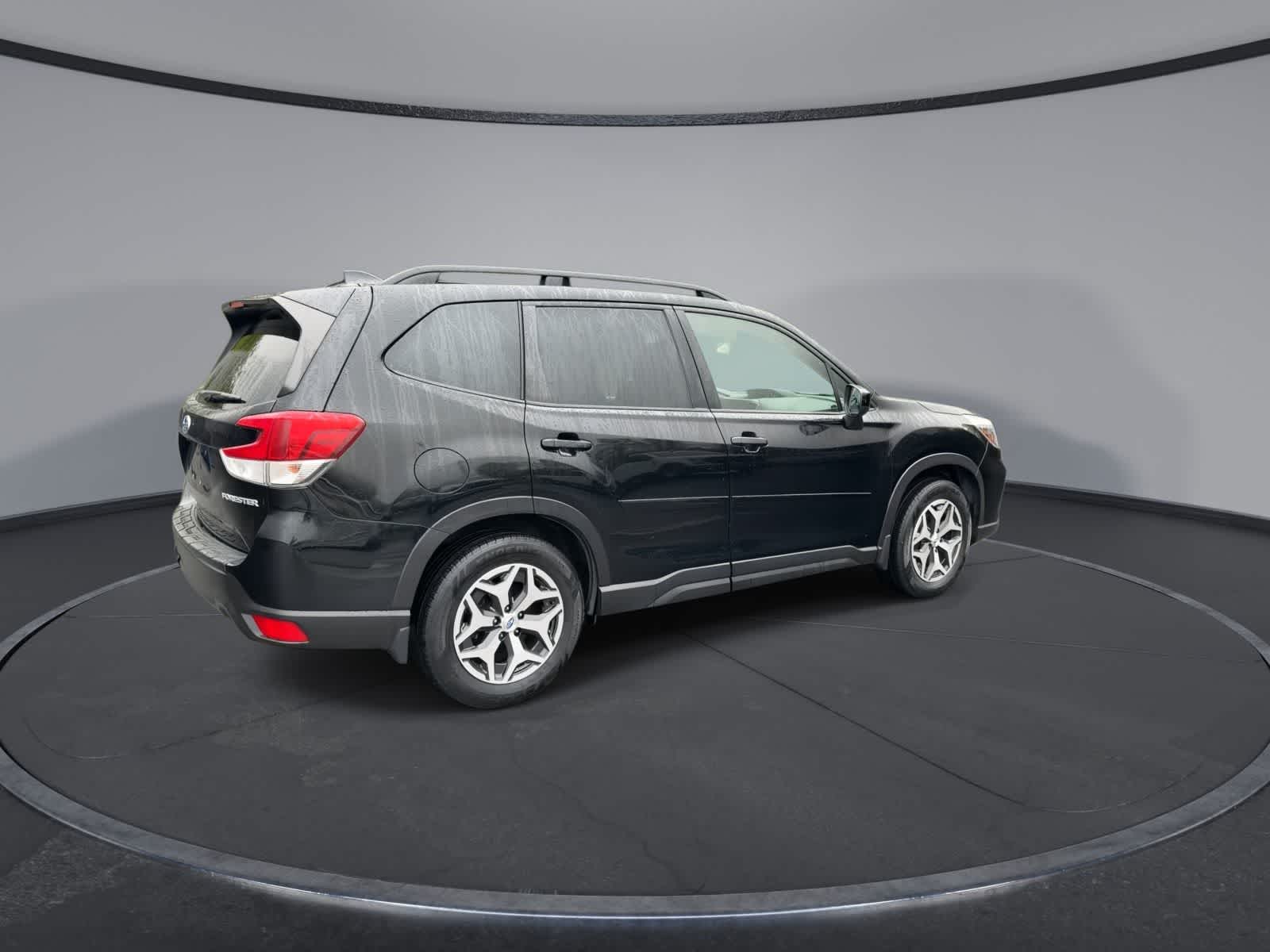 Thumbnail: 2020 Subaru Forester - 8