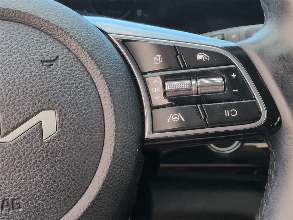 Thumbnail: 2024 Kia Seltos - 25