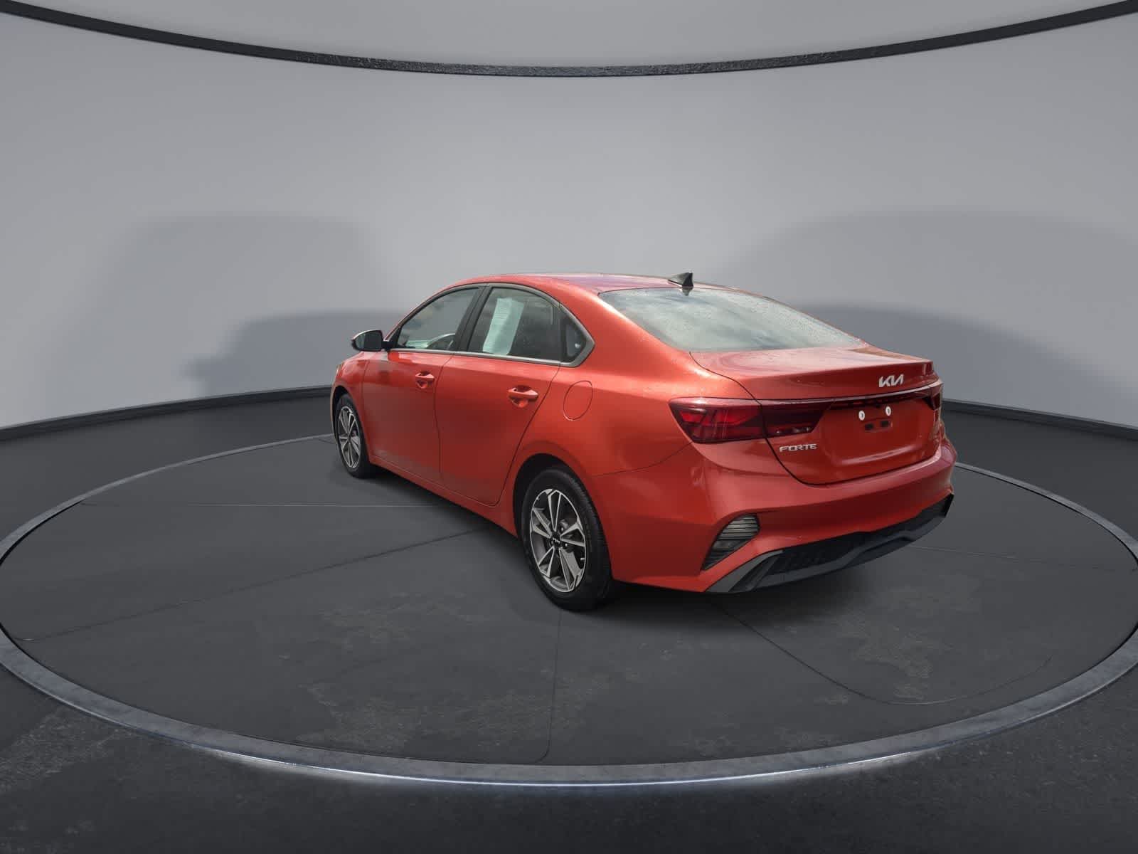 Thumbnail: 2023 Kia Forte - 6