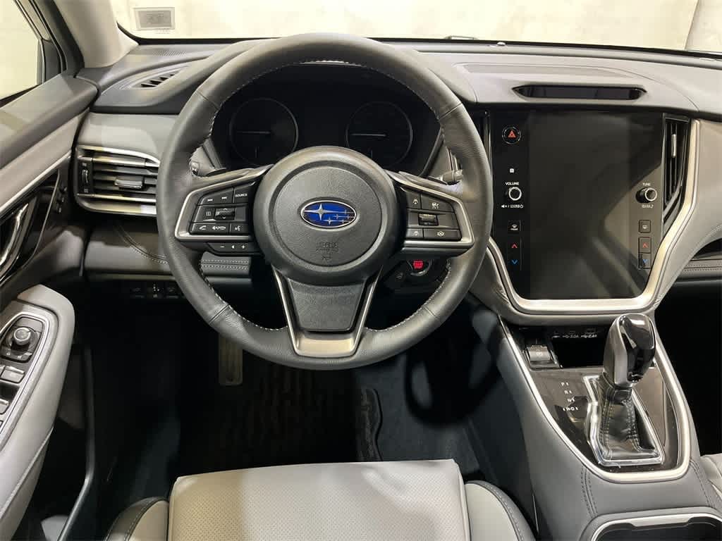2025 Subaru Outback Limited 16